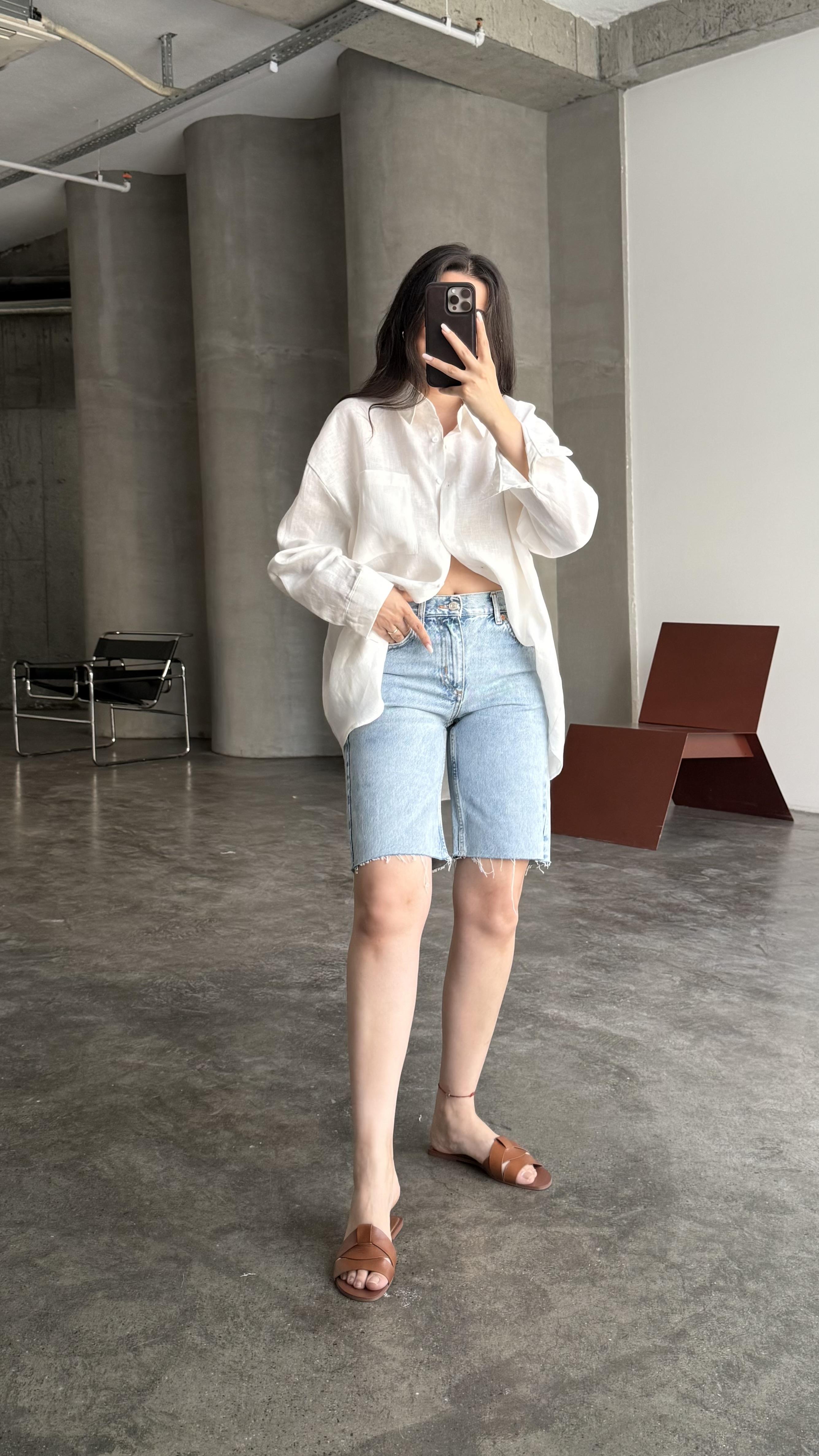 Mng Mavi Orta Bel Bermuda Denim Şort