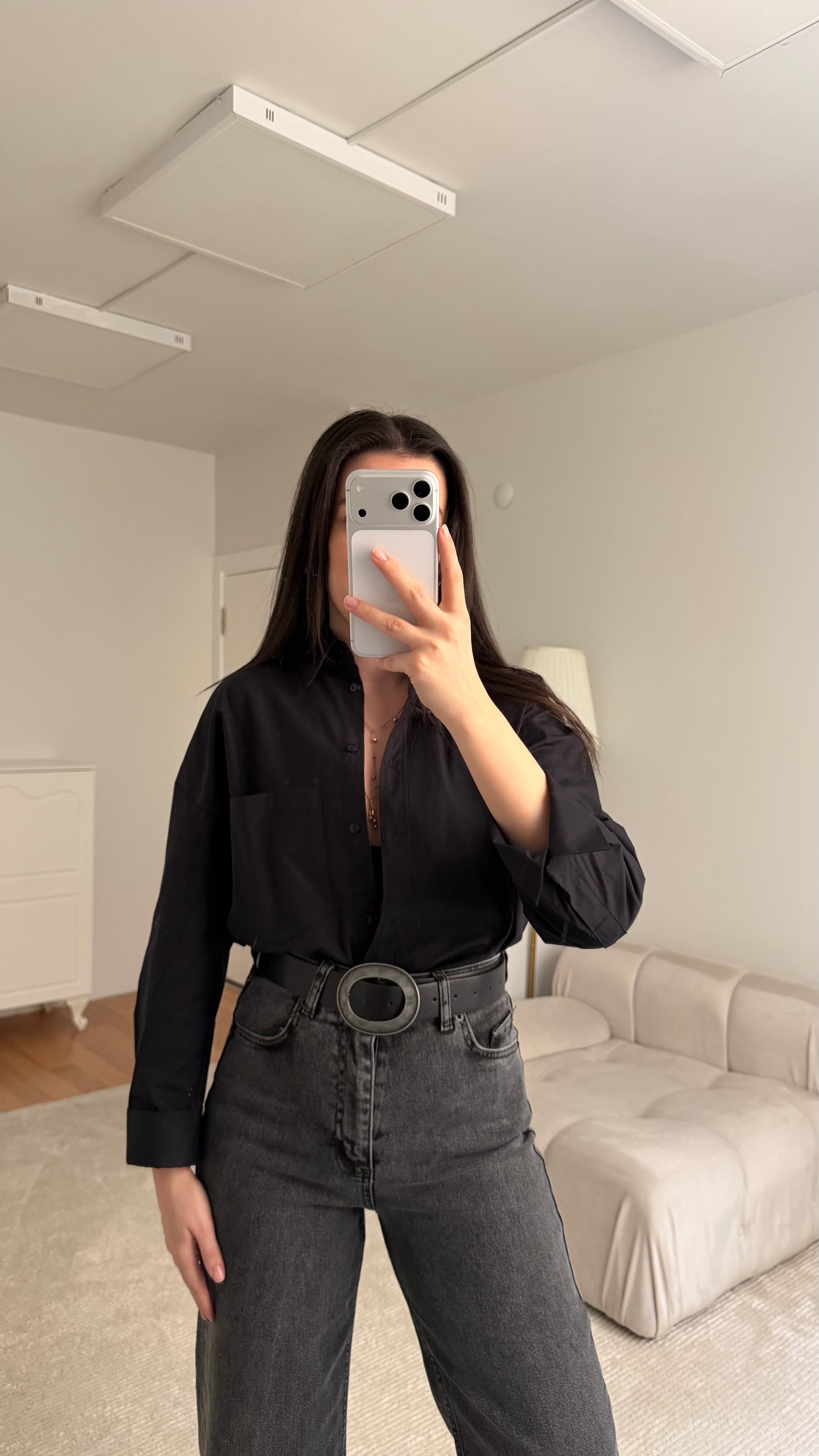 MNG Siyah Cep Detaylı Poplin Gömlek