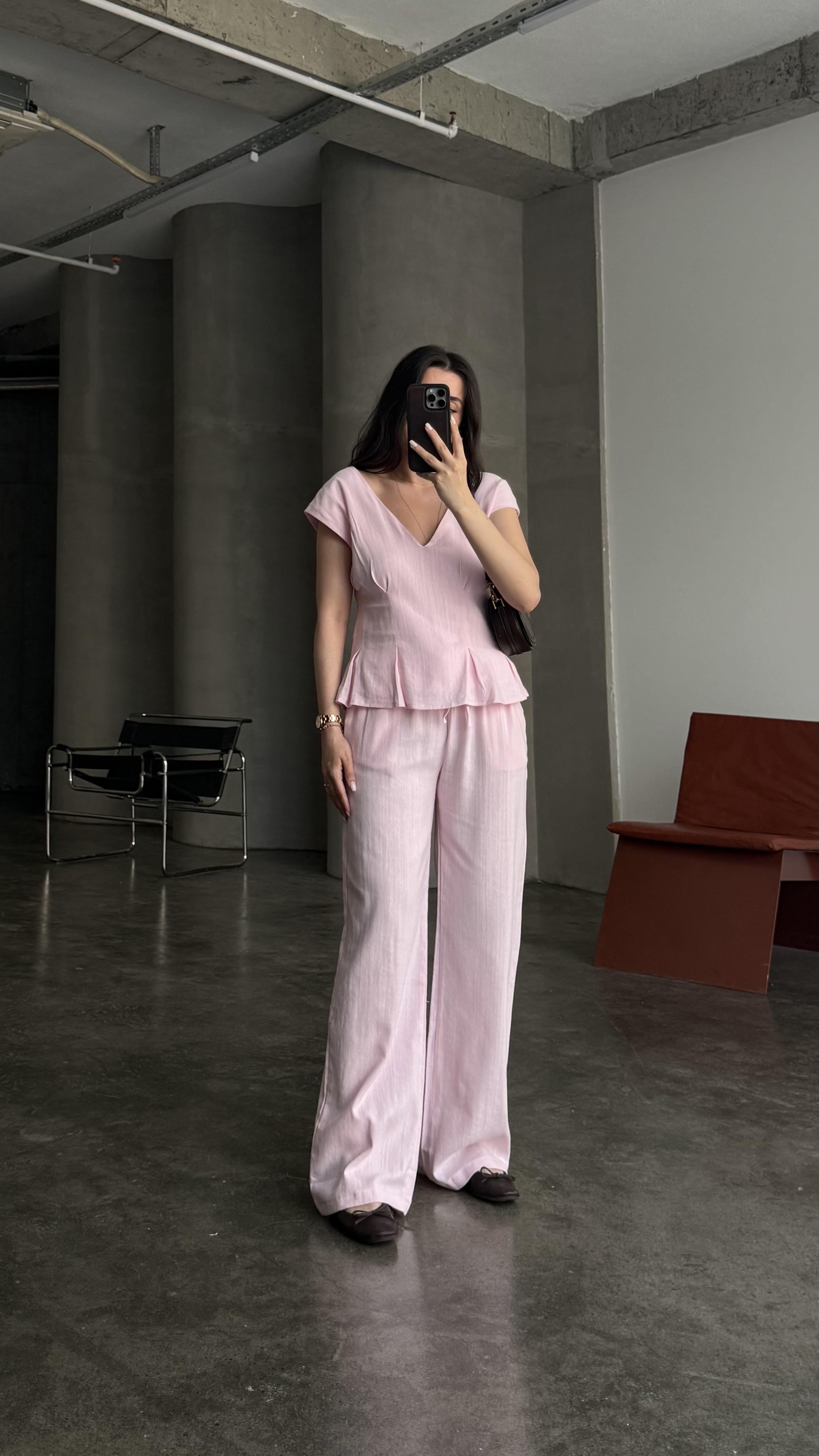 Pembe Keten V Yaka Bluz Staright Pantalon Takım