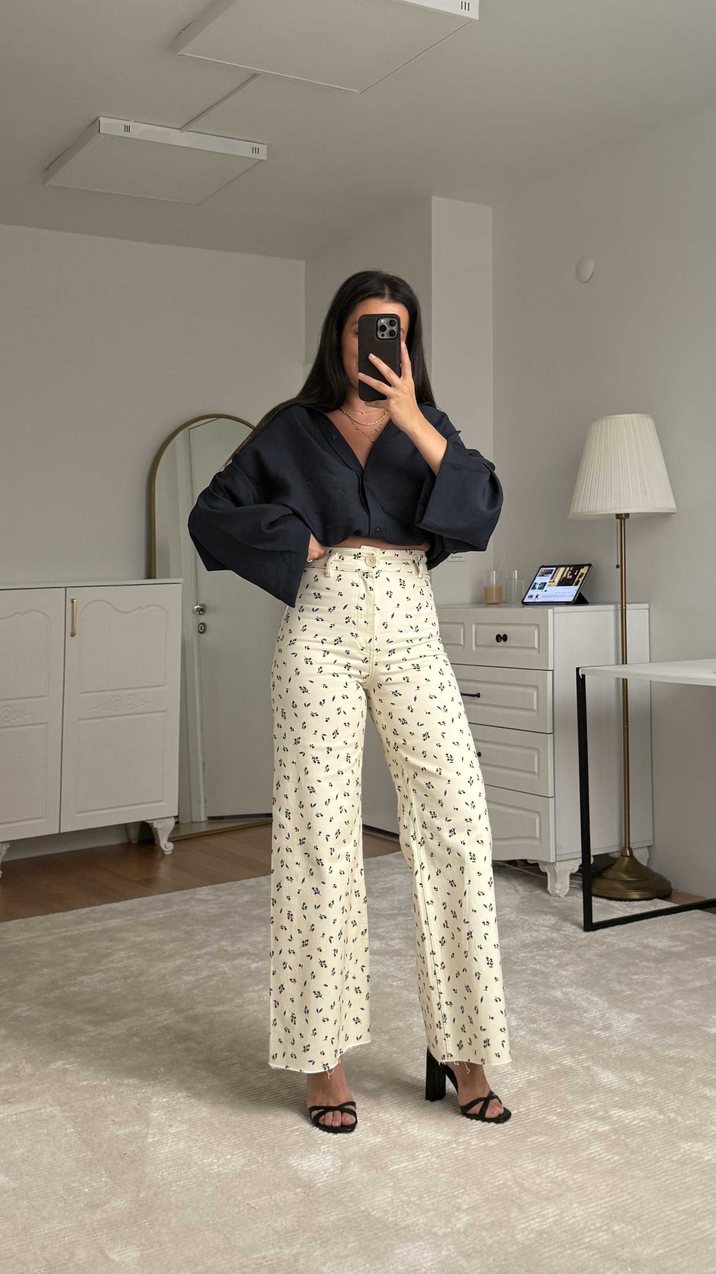 Star Yüksek Bel Çiçek Desenli Wide Leg Jean