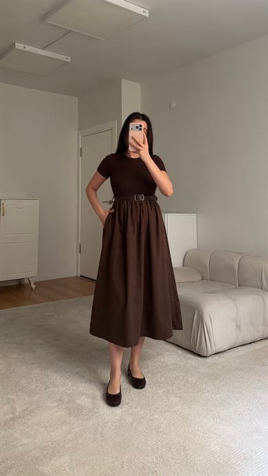 Acı Kahve Bisiklet Yaka Kısa Kol Kemerli Elbise