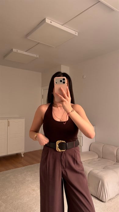 Acı Kahve Halter Yaka Bluz