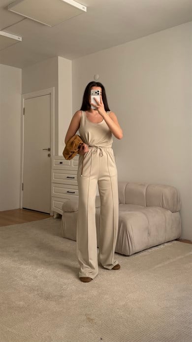 Lav Ekru Basic Atlet Takım