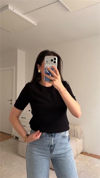 Mad Siyah Bisiklet Yaka Kısa Kollu Triko Bluz