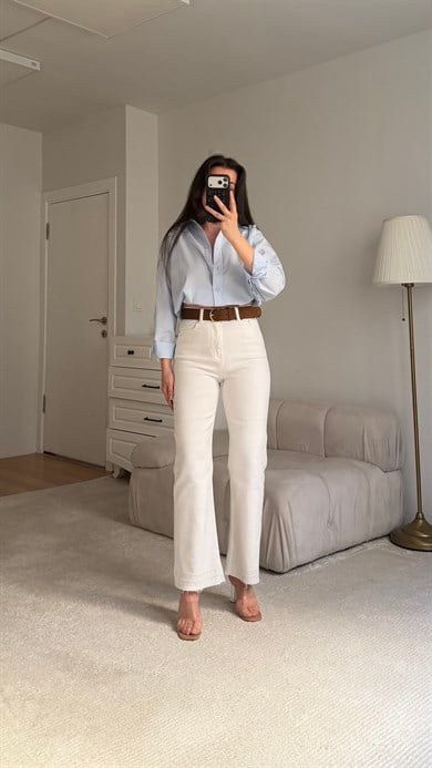 Marka Beyaz  Straight Fıt Jean