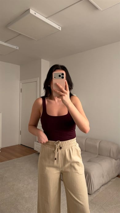 Mürdüm Kare Yaka Bluz 