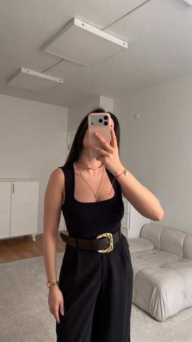 Star Siyah Kare Yaka Bodysuit