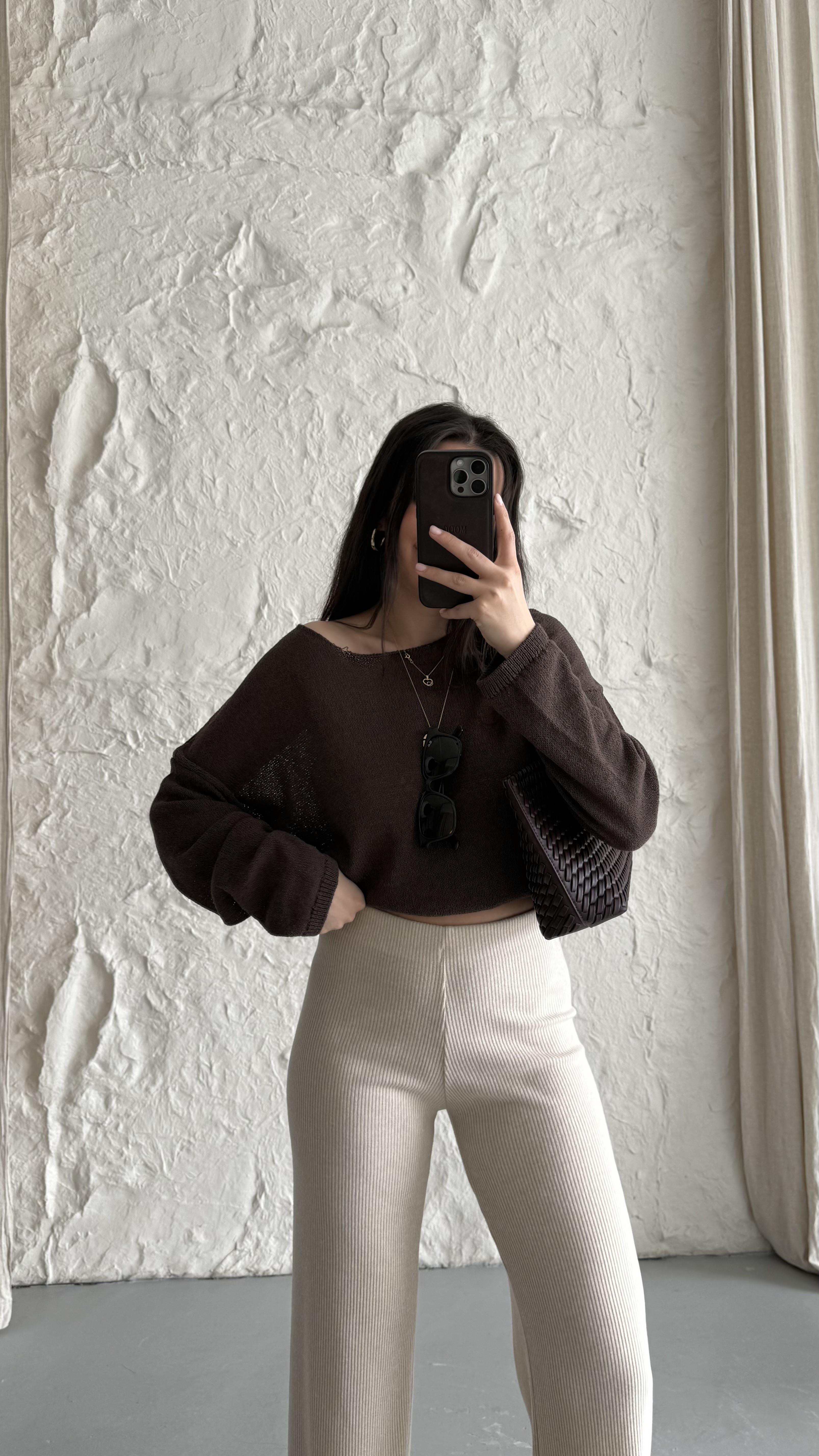 Acı Kahve Mevsimlik Triko Bluz