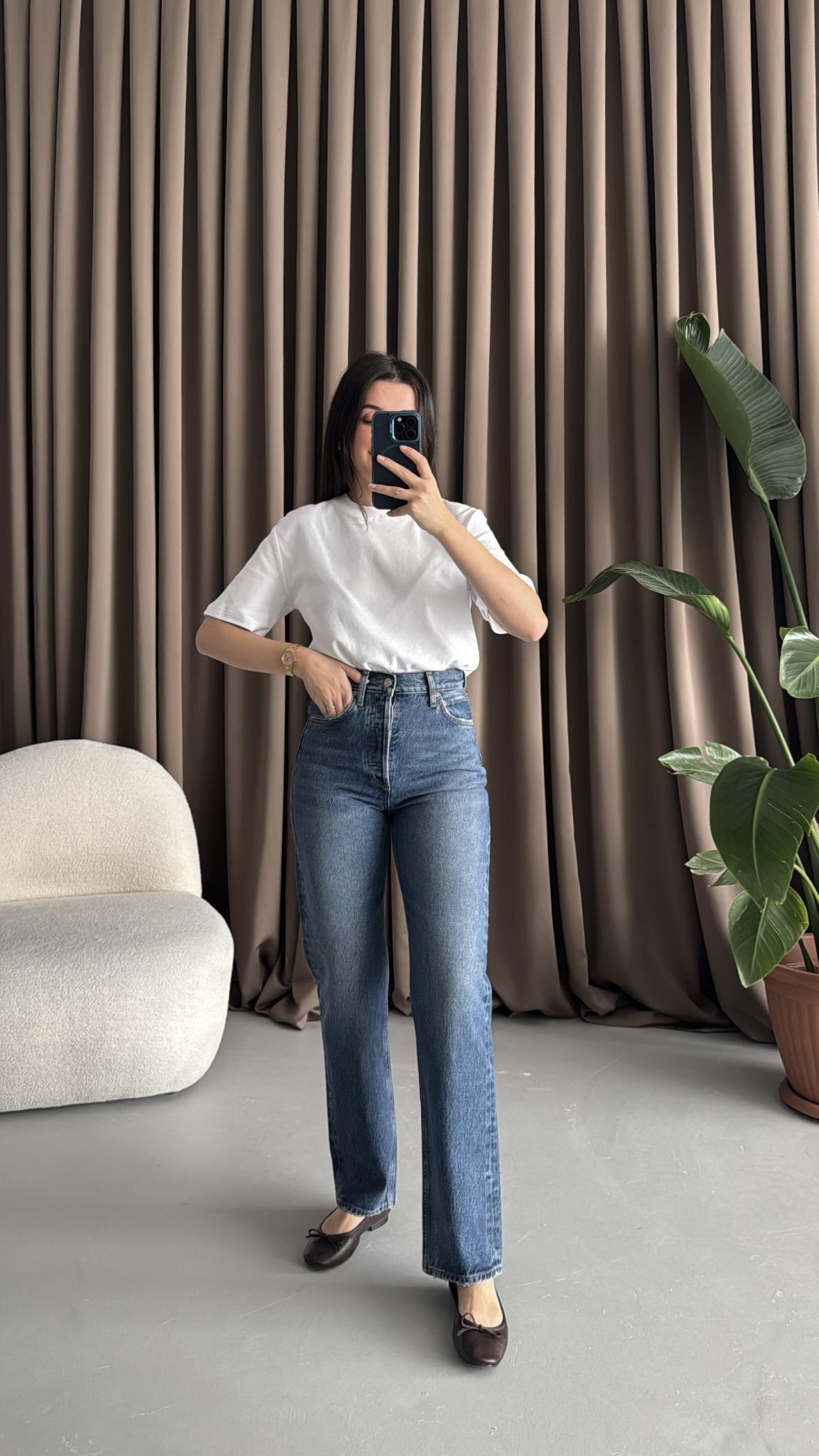 Ade Koyu Mavi Straight Jean