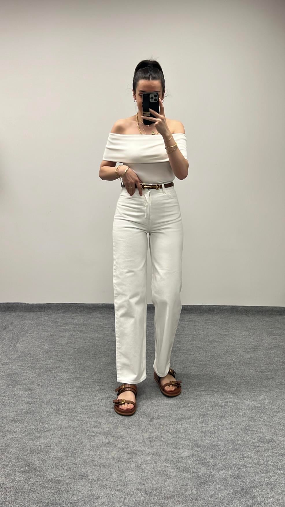 Aket Beyaz Straıght Fit Jean