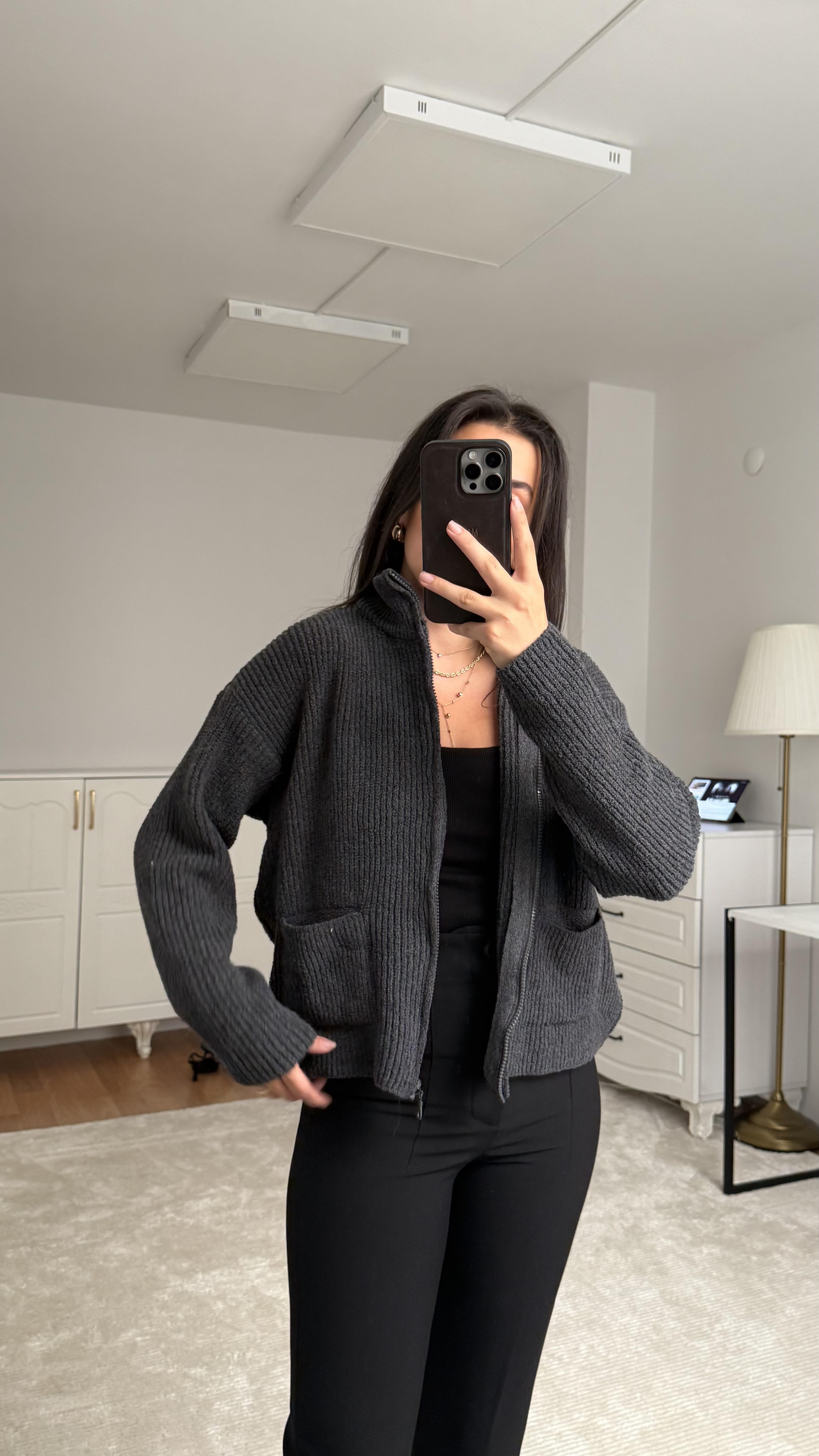 Antrasit Oversize cepli örme hırka