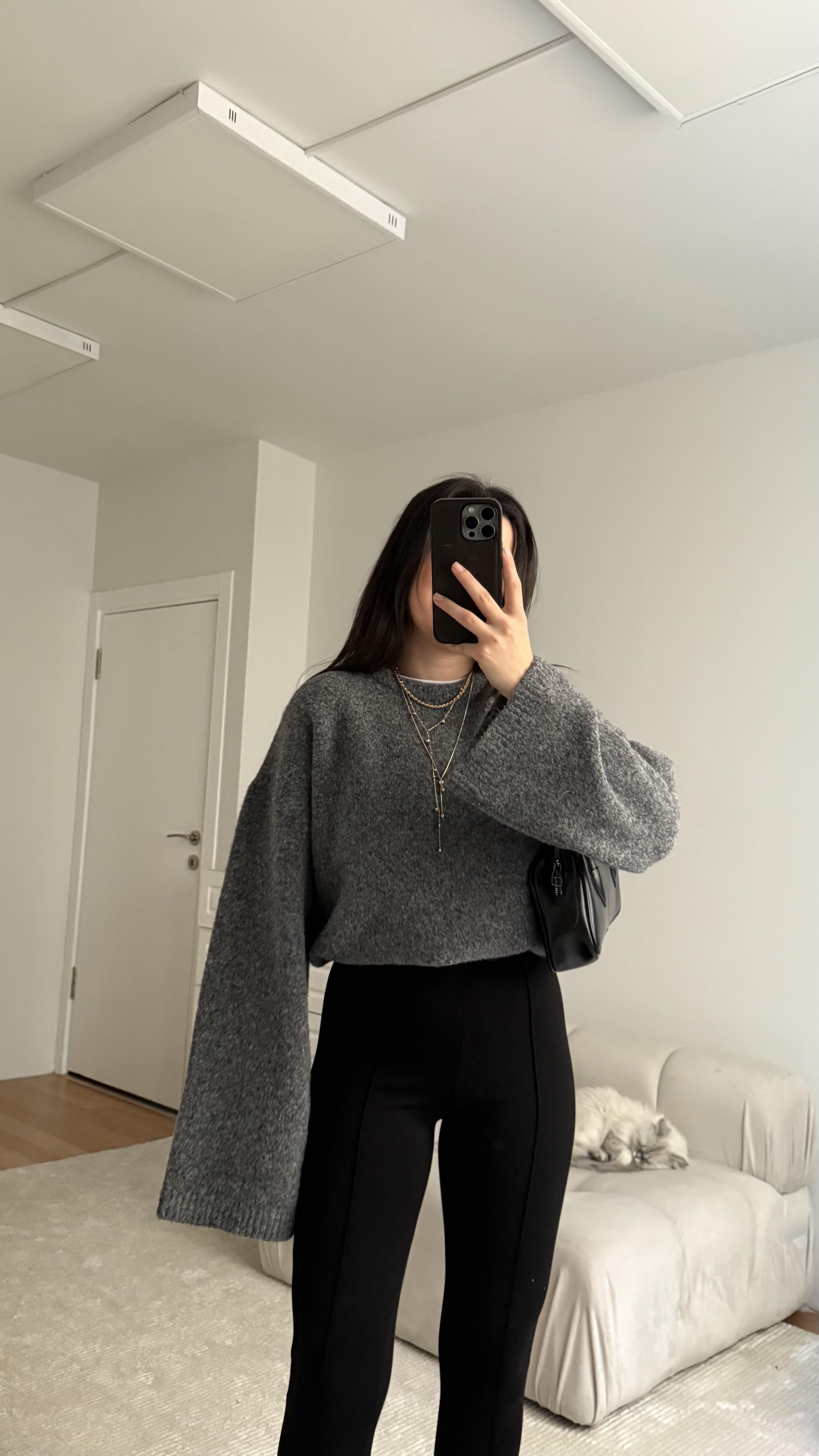 Antrasit Oversize İspanyol Kol Triko Kazak