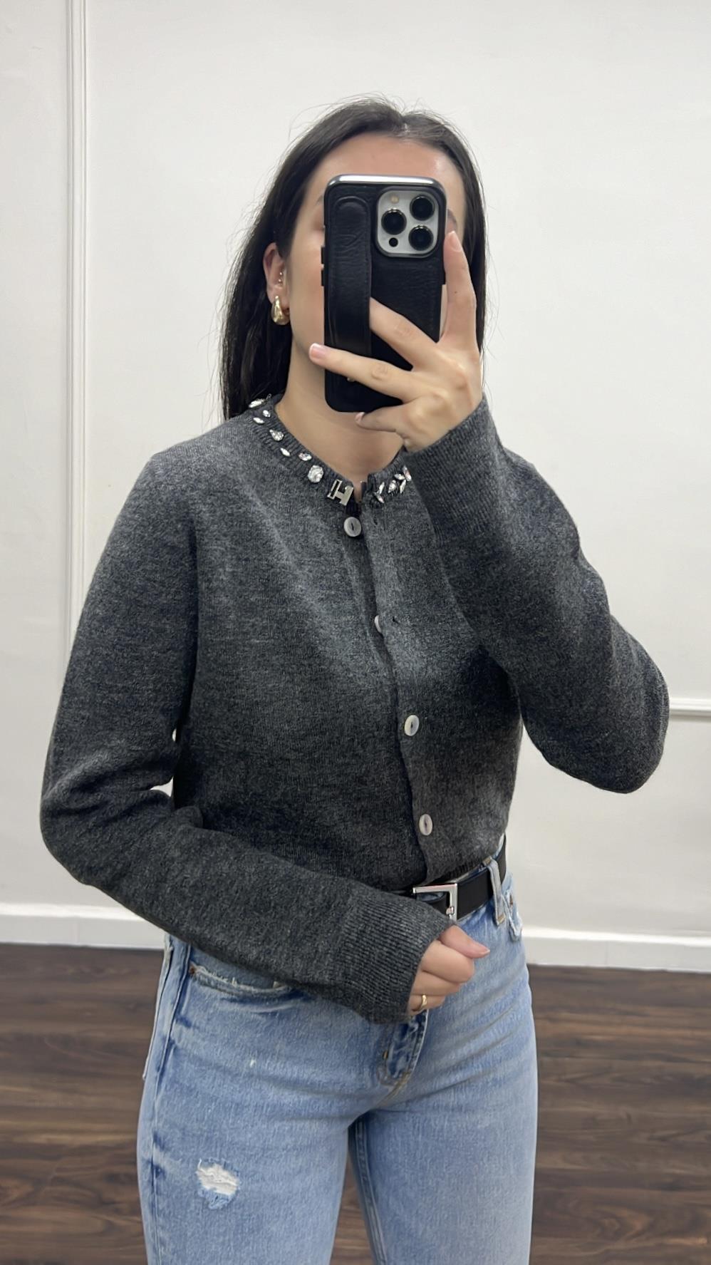 Antrasit Parlak Taşlı Örgü Hırka