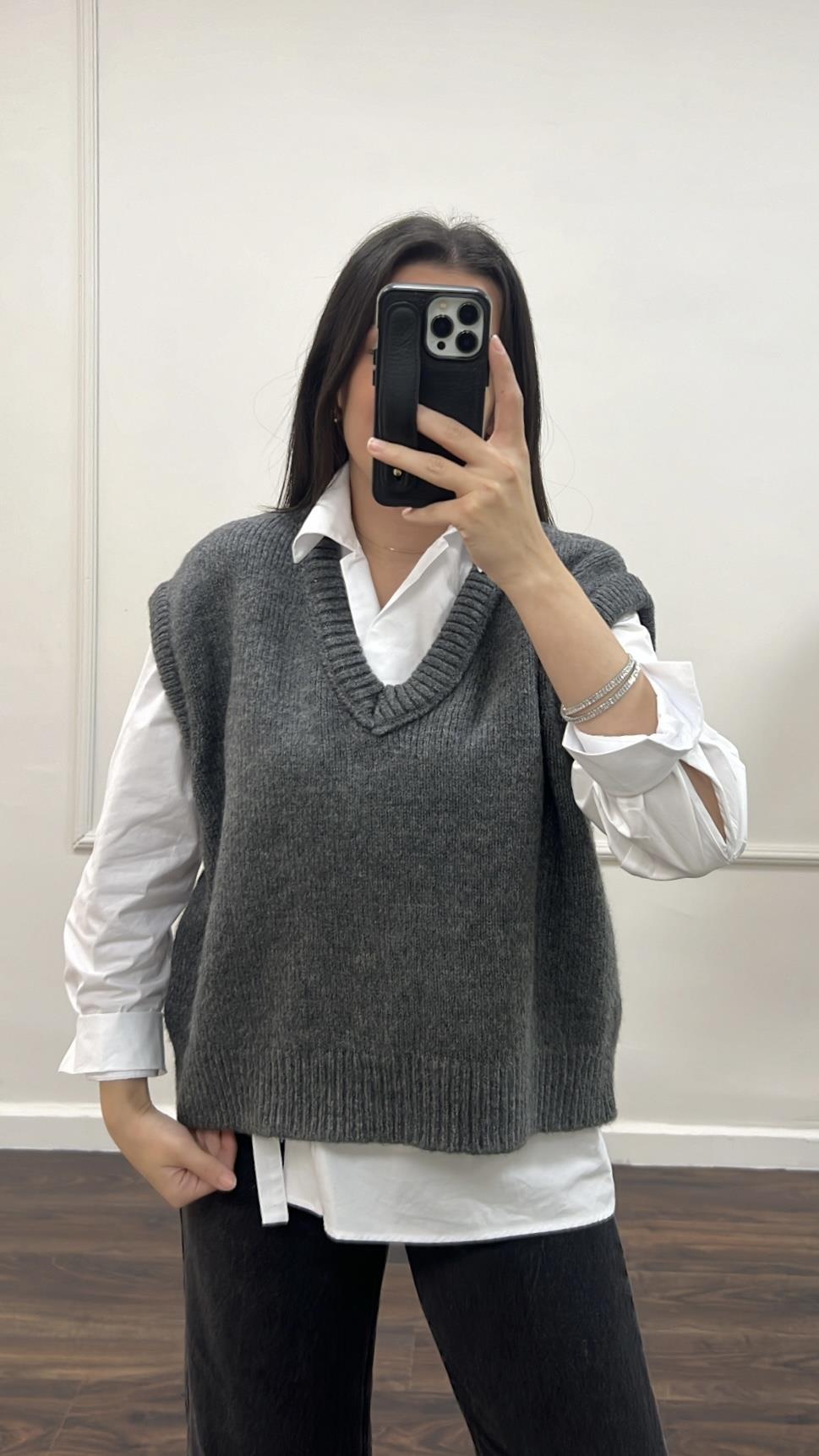 Antrasit  V Yaka Triko Süveter