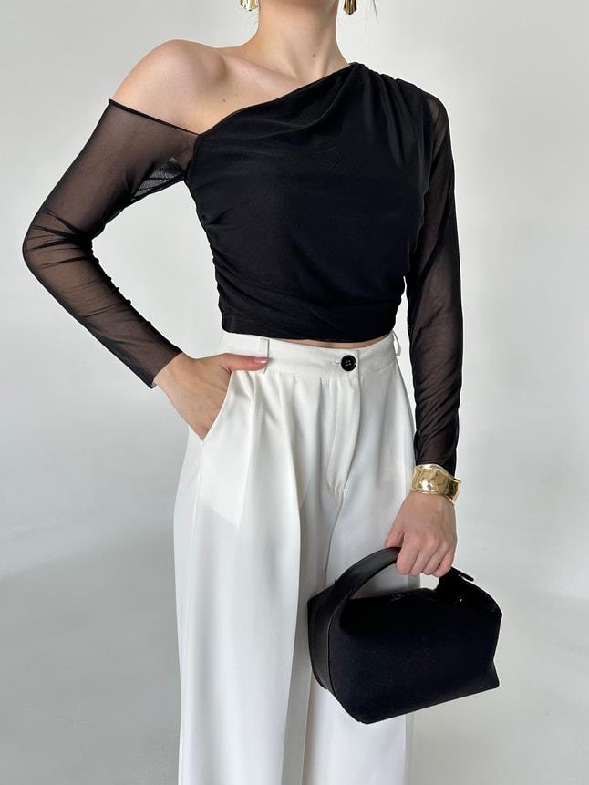 Asimetrik Siyah Bluz