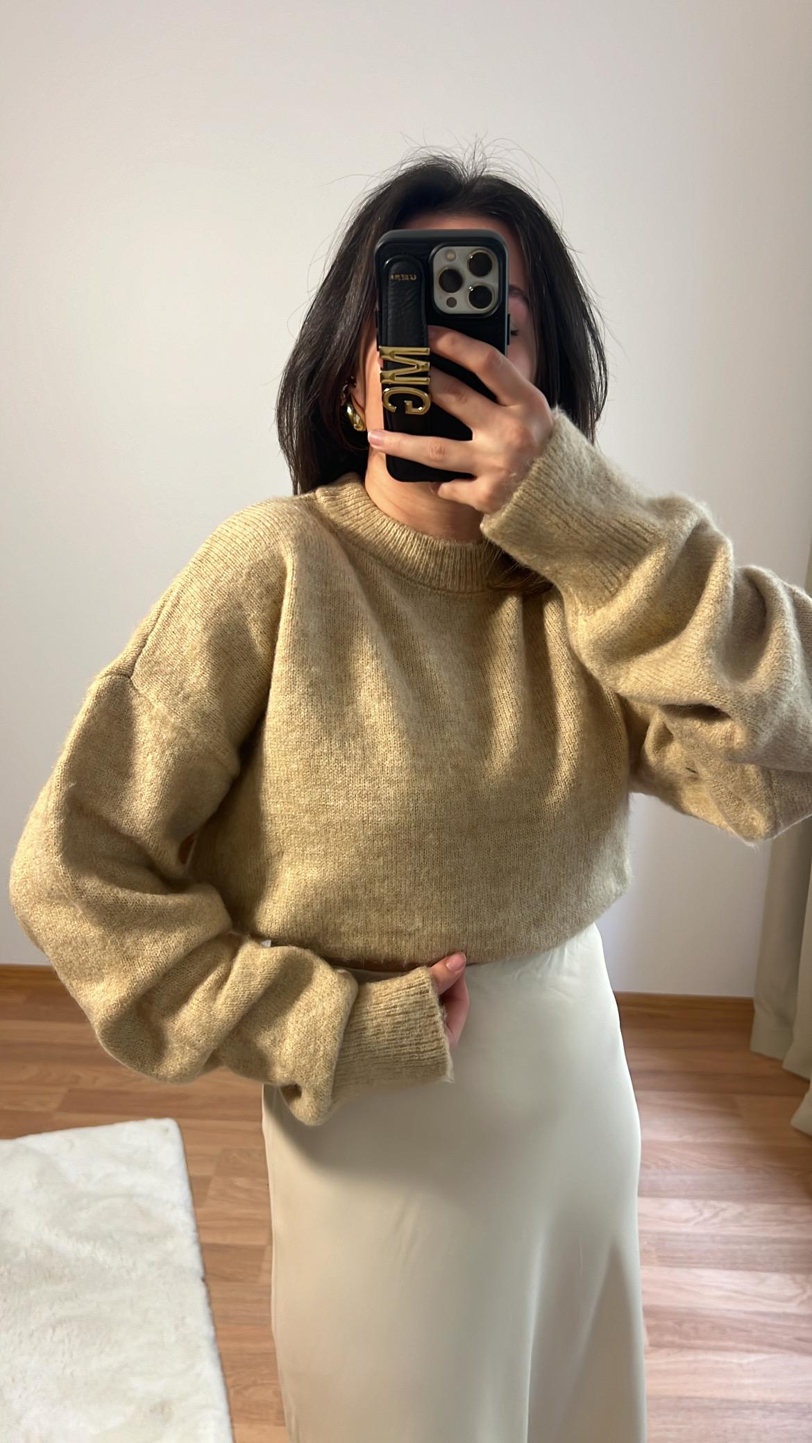 BAL YUMUŞAK ÖRGÜ KAZAK