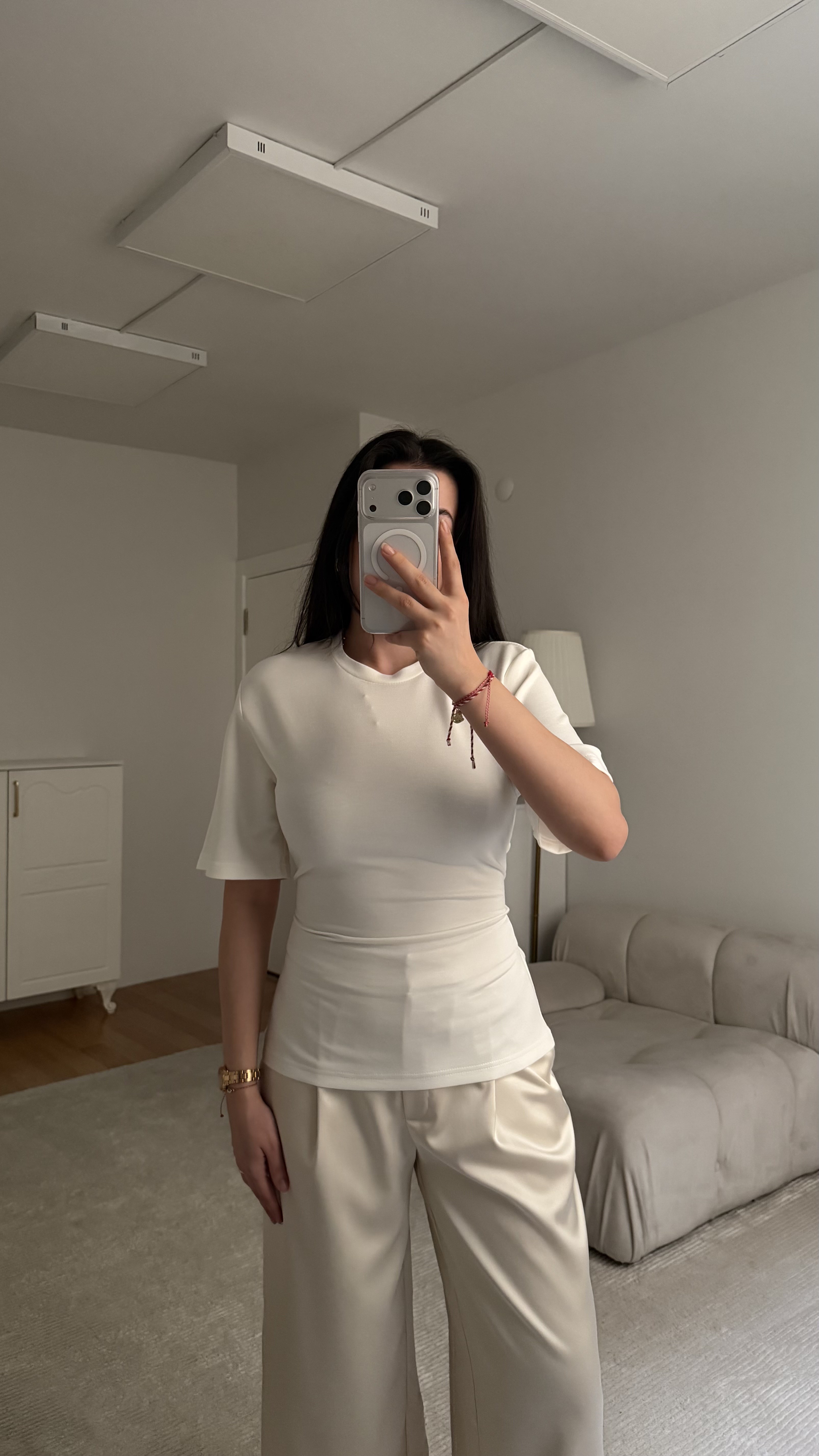 Beyaz Basic Bisiklet Yaka Belden Bağlamalı Bluz 