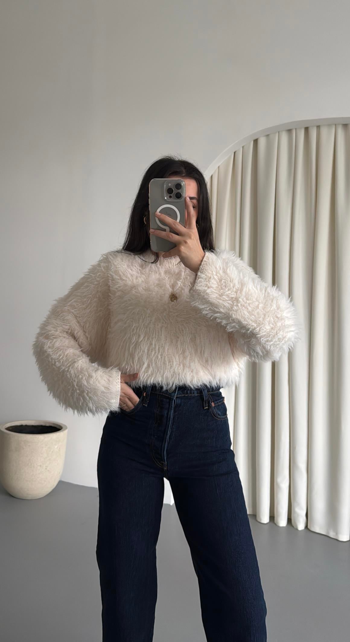 Beyaz Tiftik Karışımlı Crop Kazak