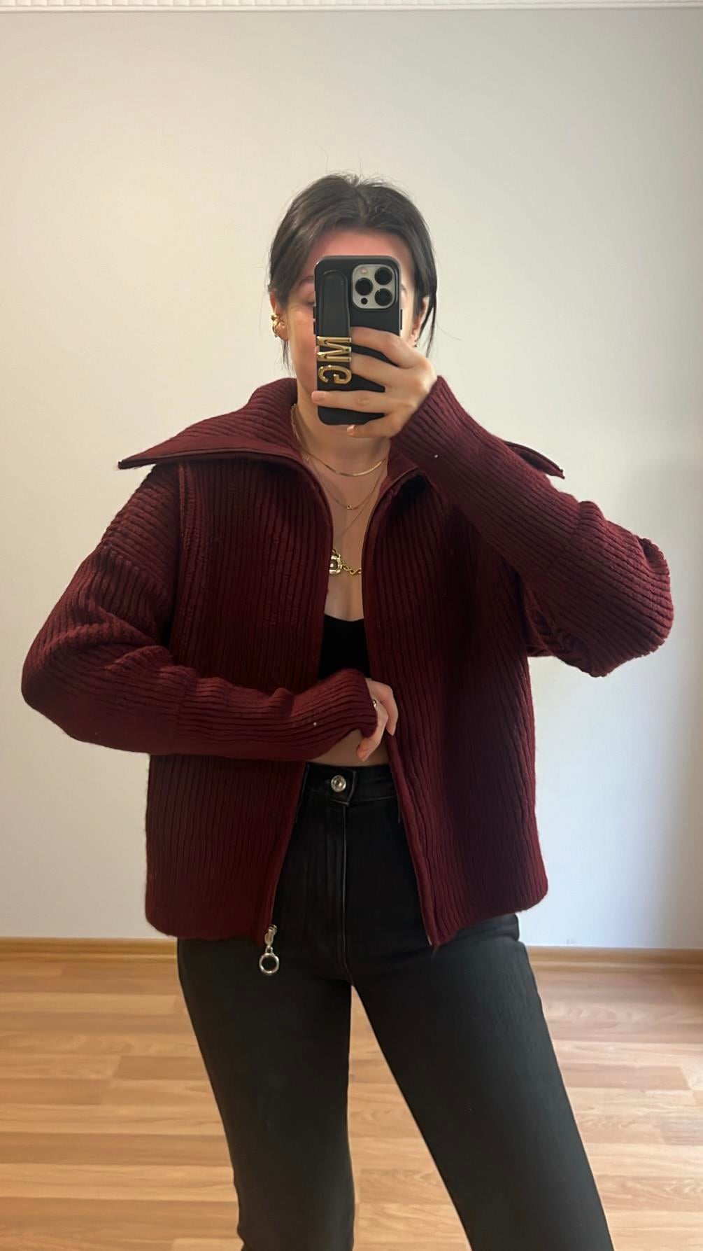 BORDO YAKA DETAY HIRKA