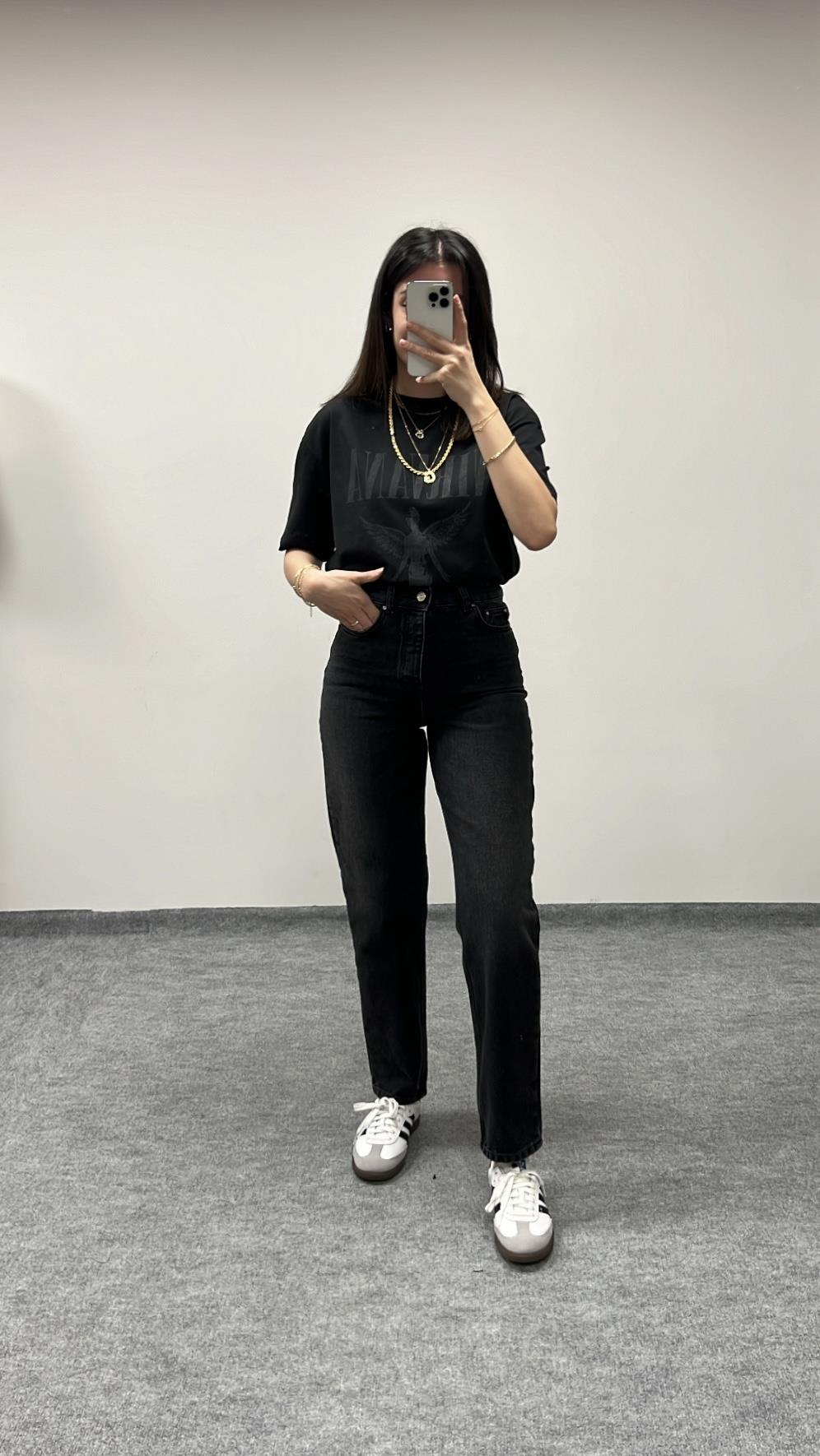 CLOUDİE YÜKSEK BEL YIKAMALI SİYAH MOM FIT JEAN