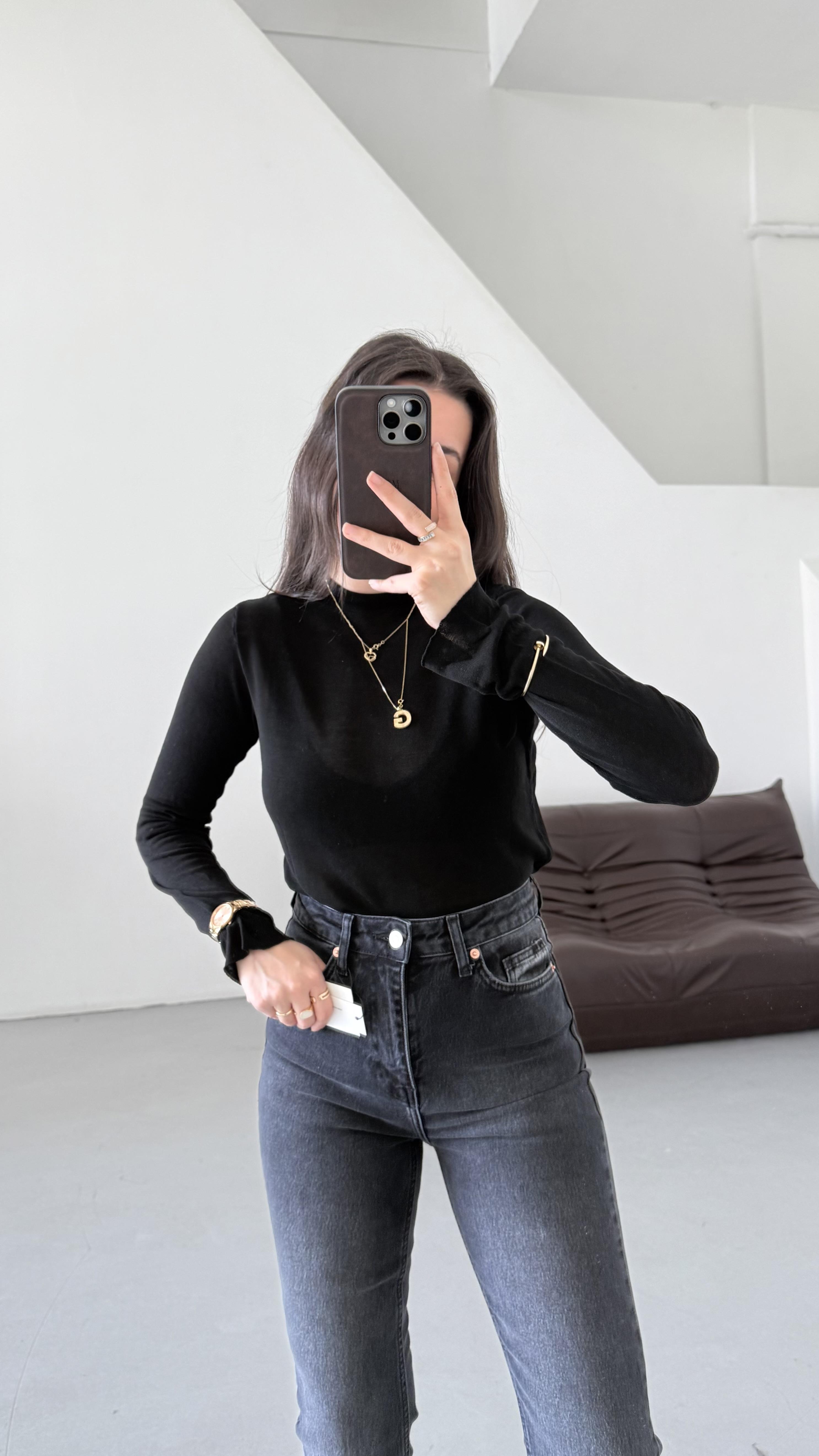 Dik Yaka Siyah Viskon Transparan Bluz