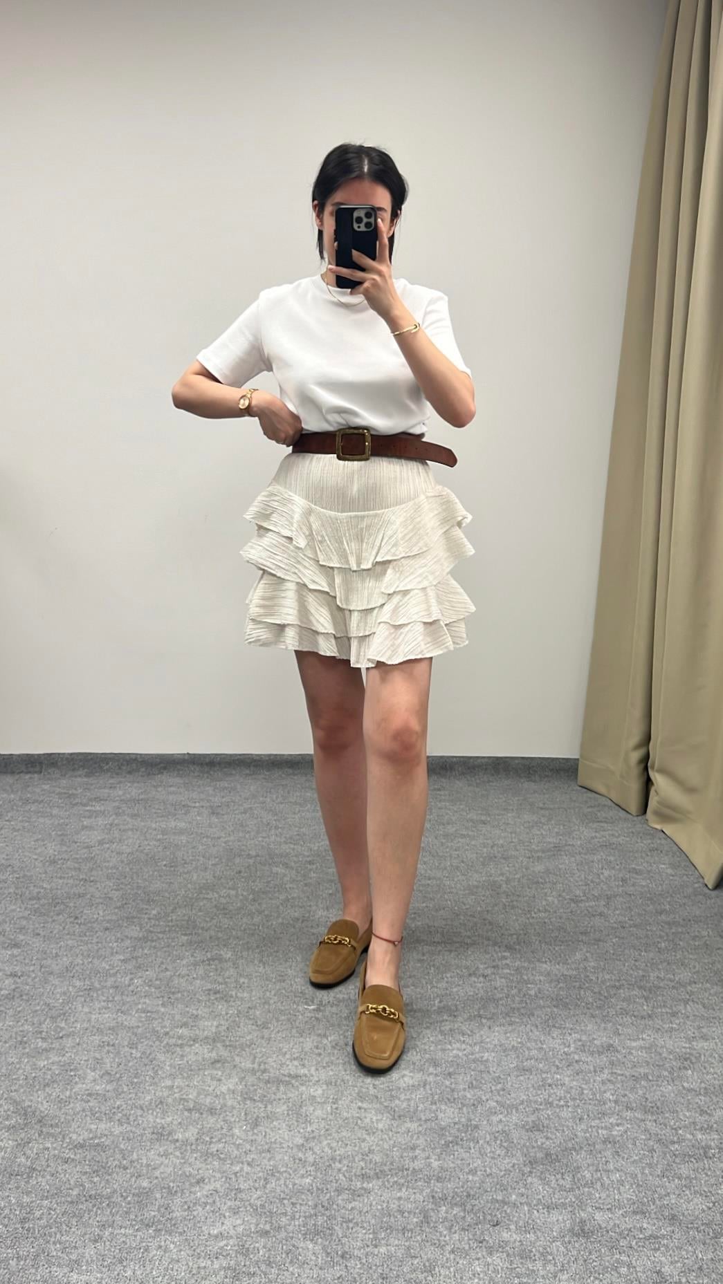 Dika Ekru Pileli Gofre Şort Etek