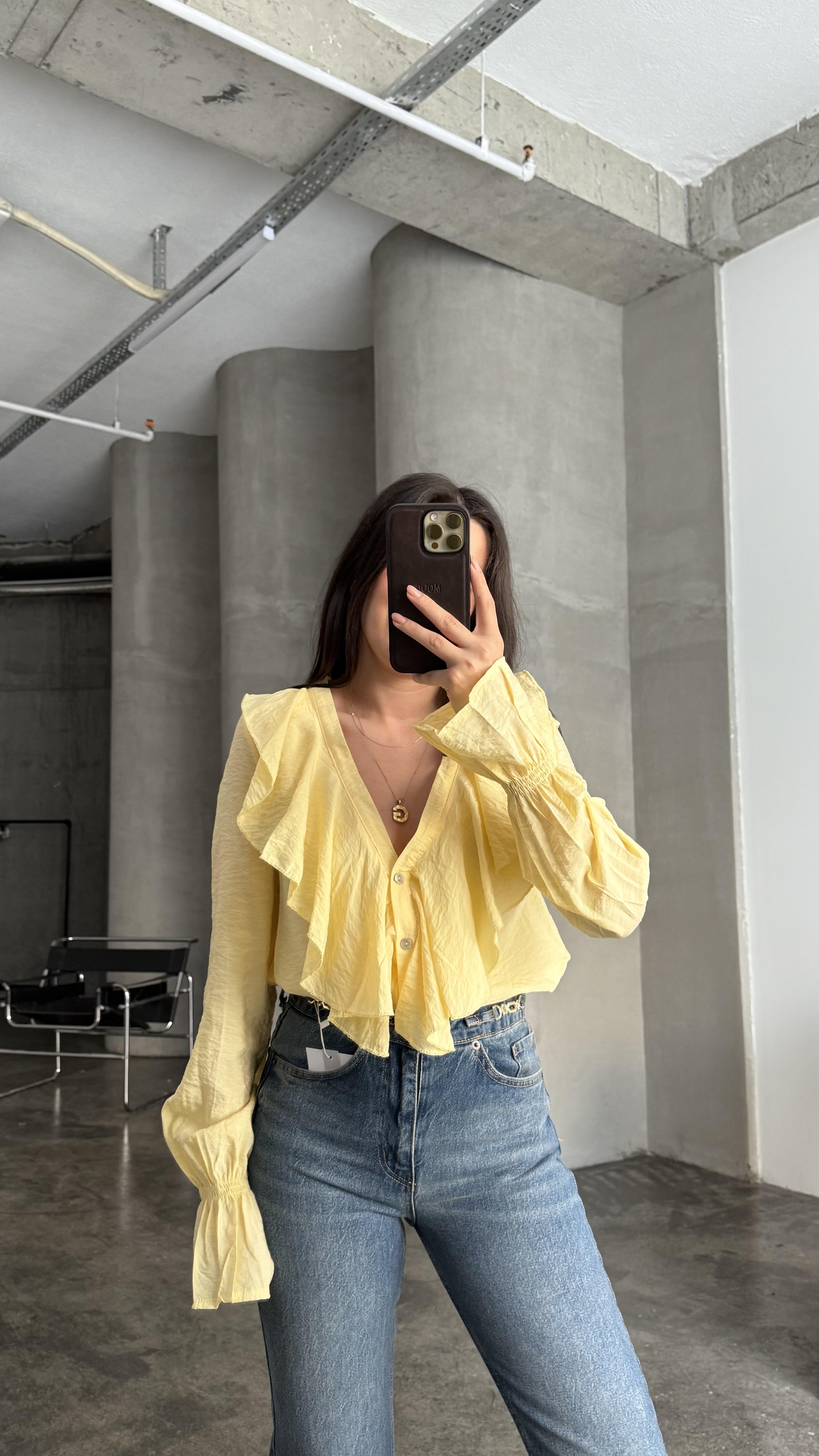 Dk Sarı Fırfırlı Gömlek