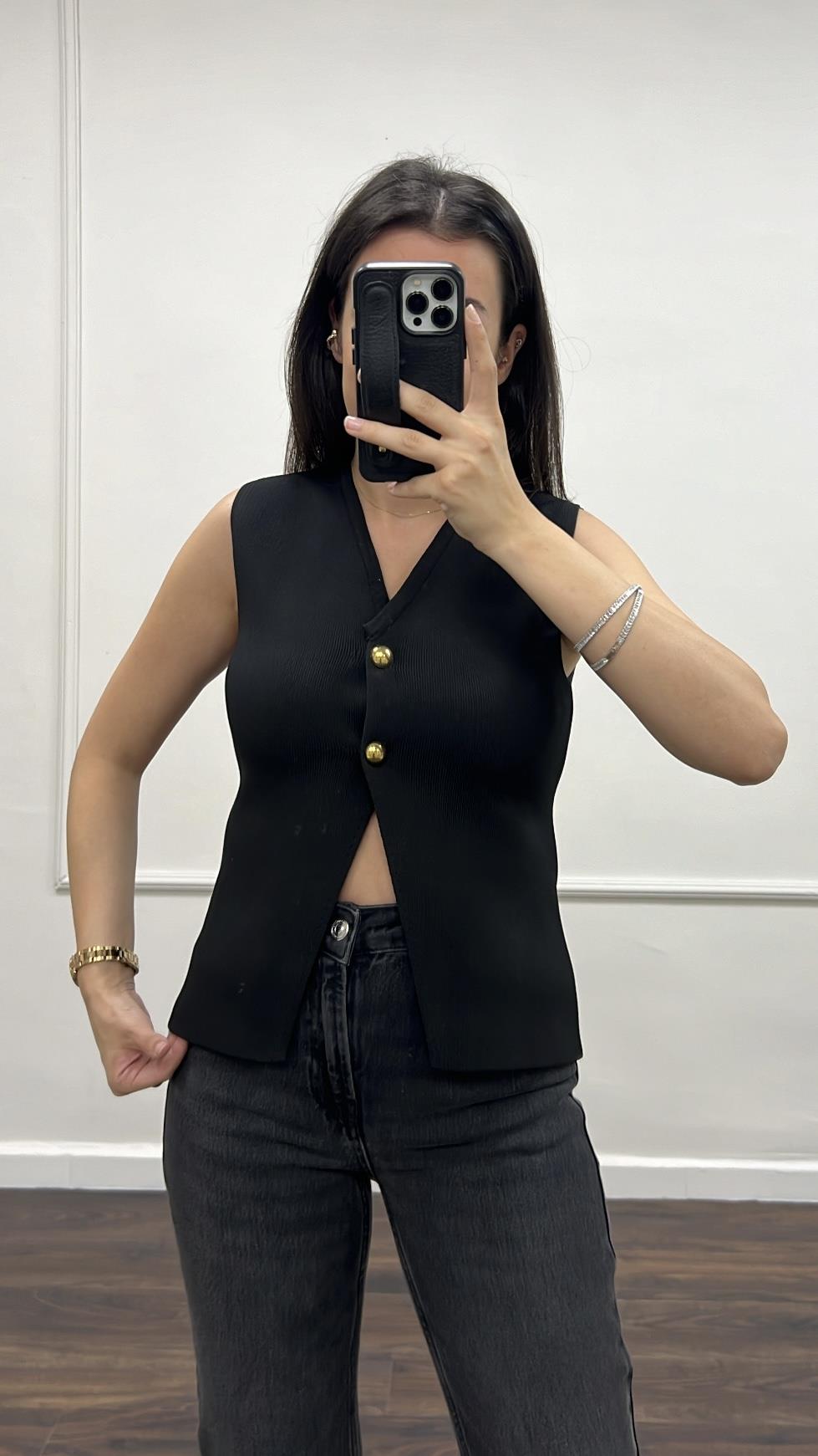 Dore Düğmeli Siyah Triko Yelek