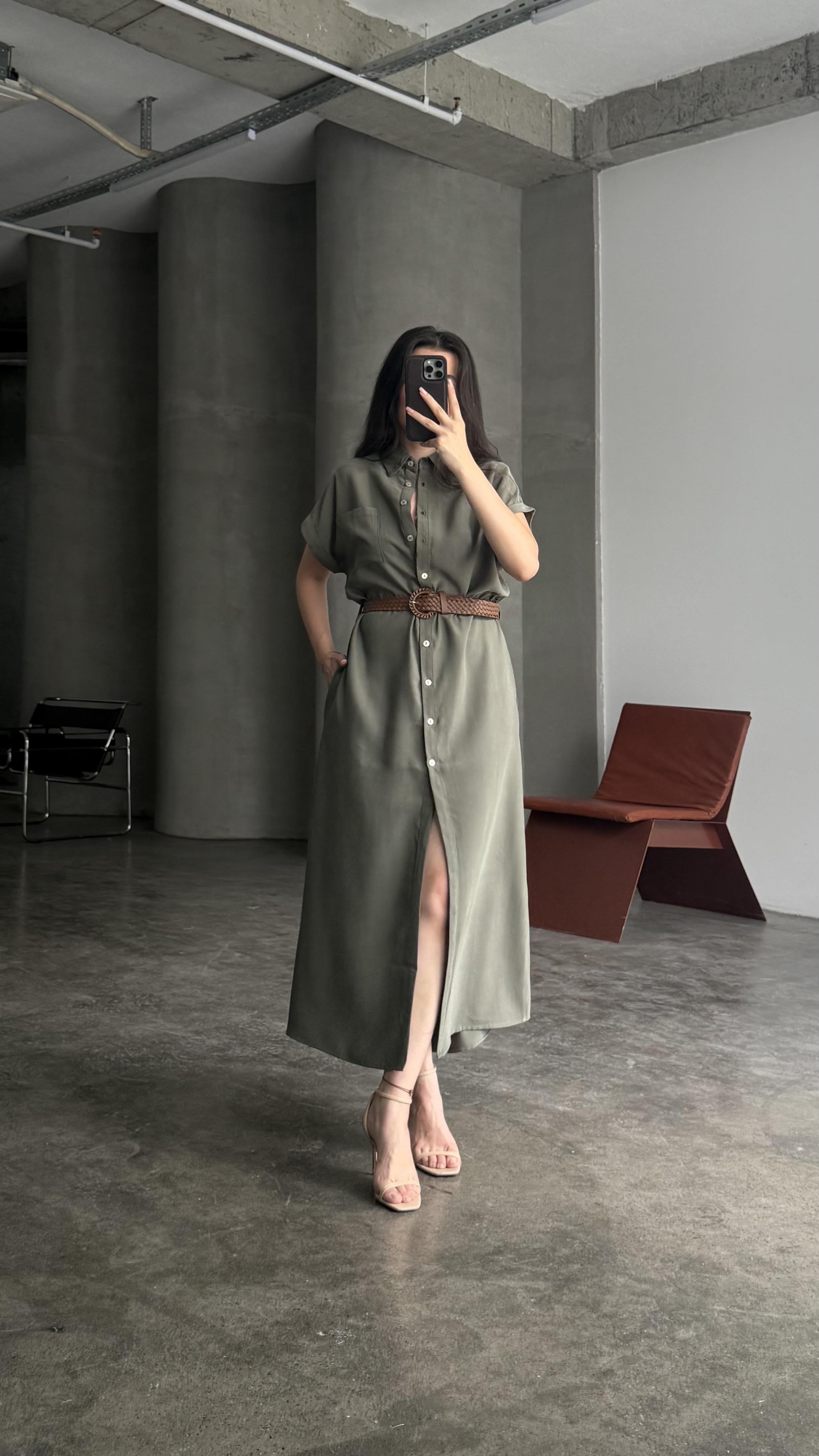 Düğmeli Gömlek Yaka Kemerli Haki Elbise