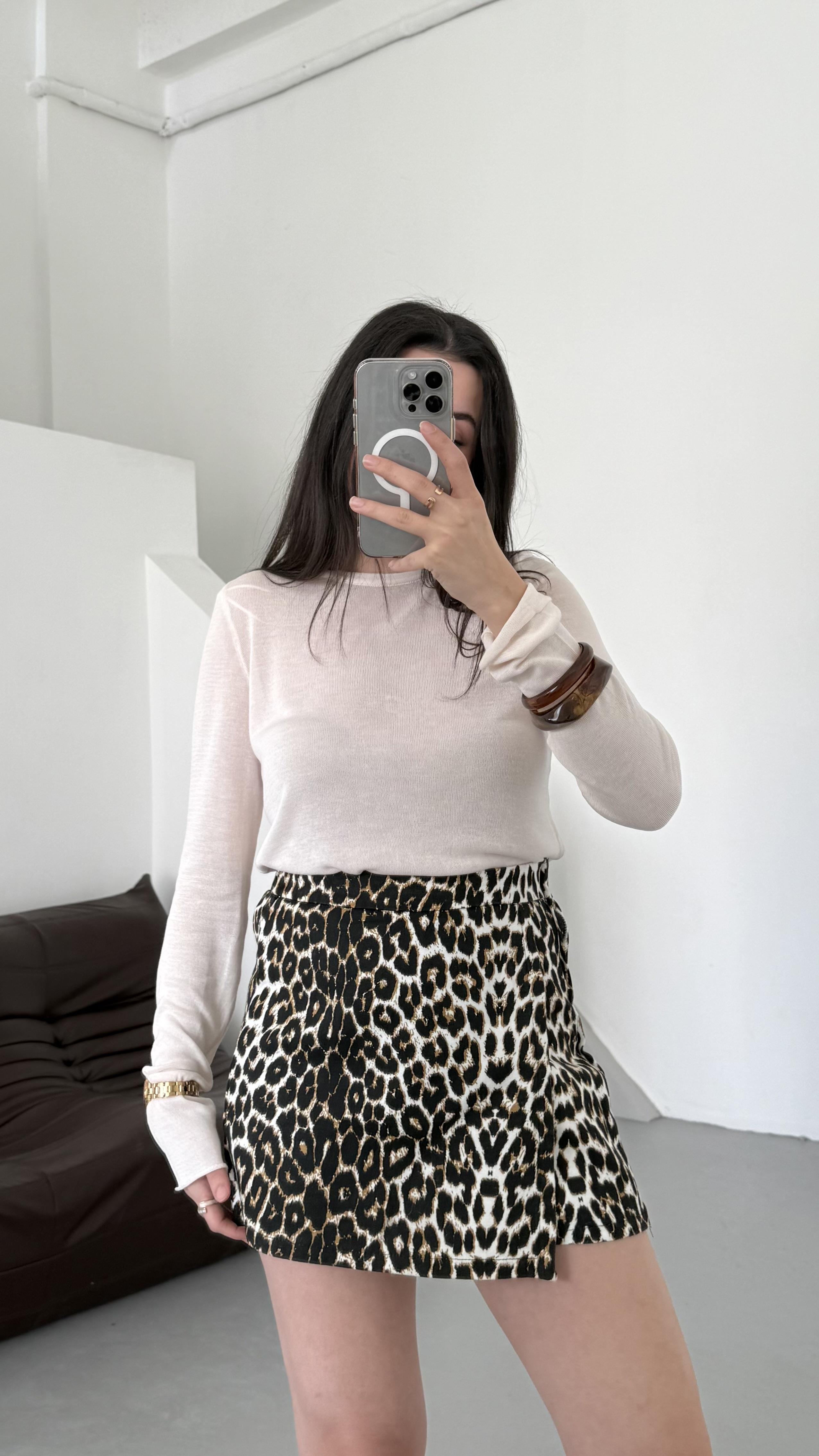 Ekru Bisiklet Yaka Transparan Uzun Kollu Triko