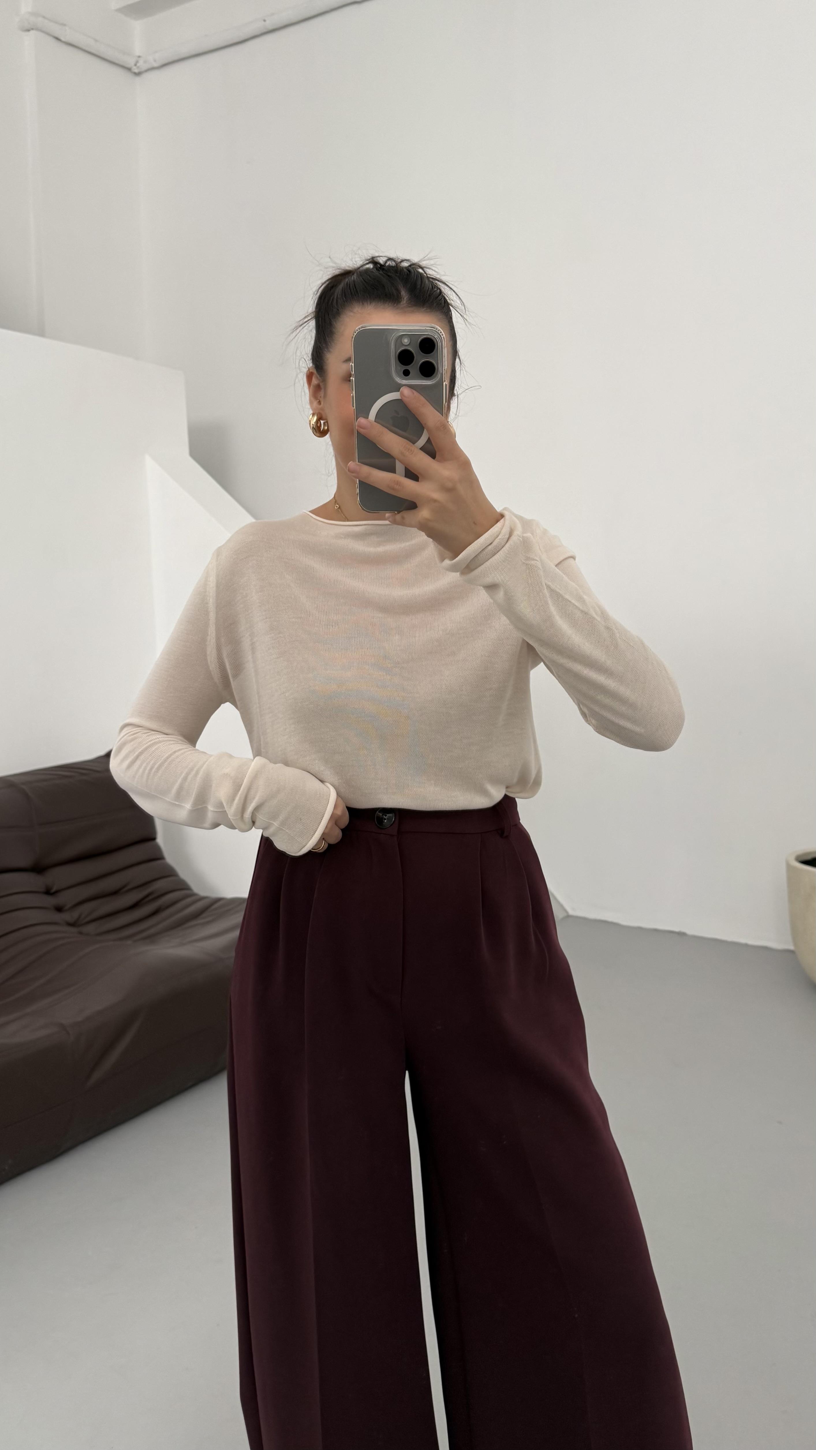 Ekru Dik Yaka Transparan Bluz