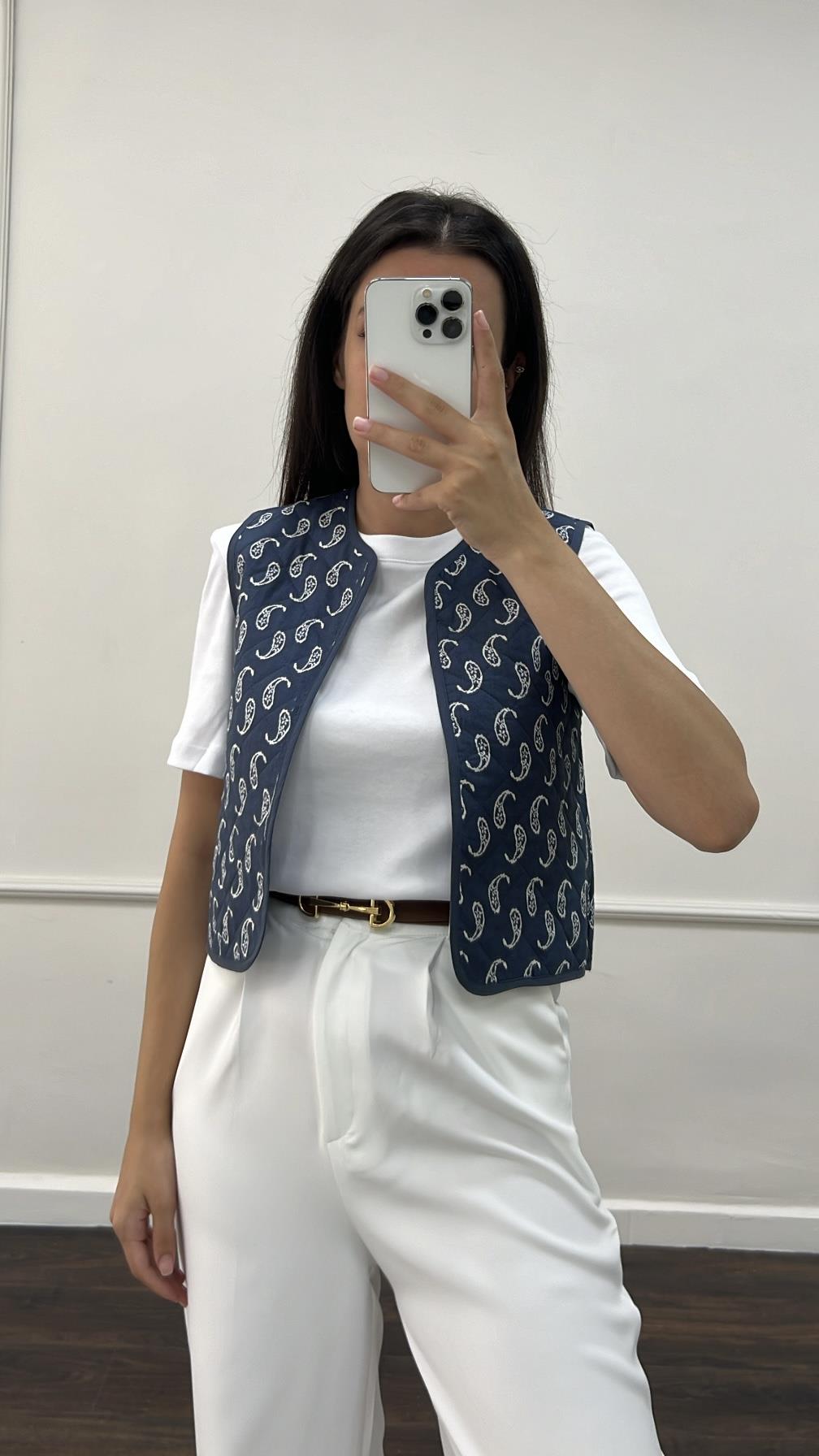 Go Mavi Desenli Yelek