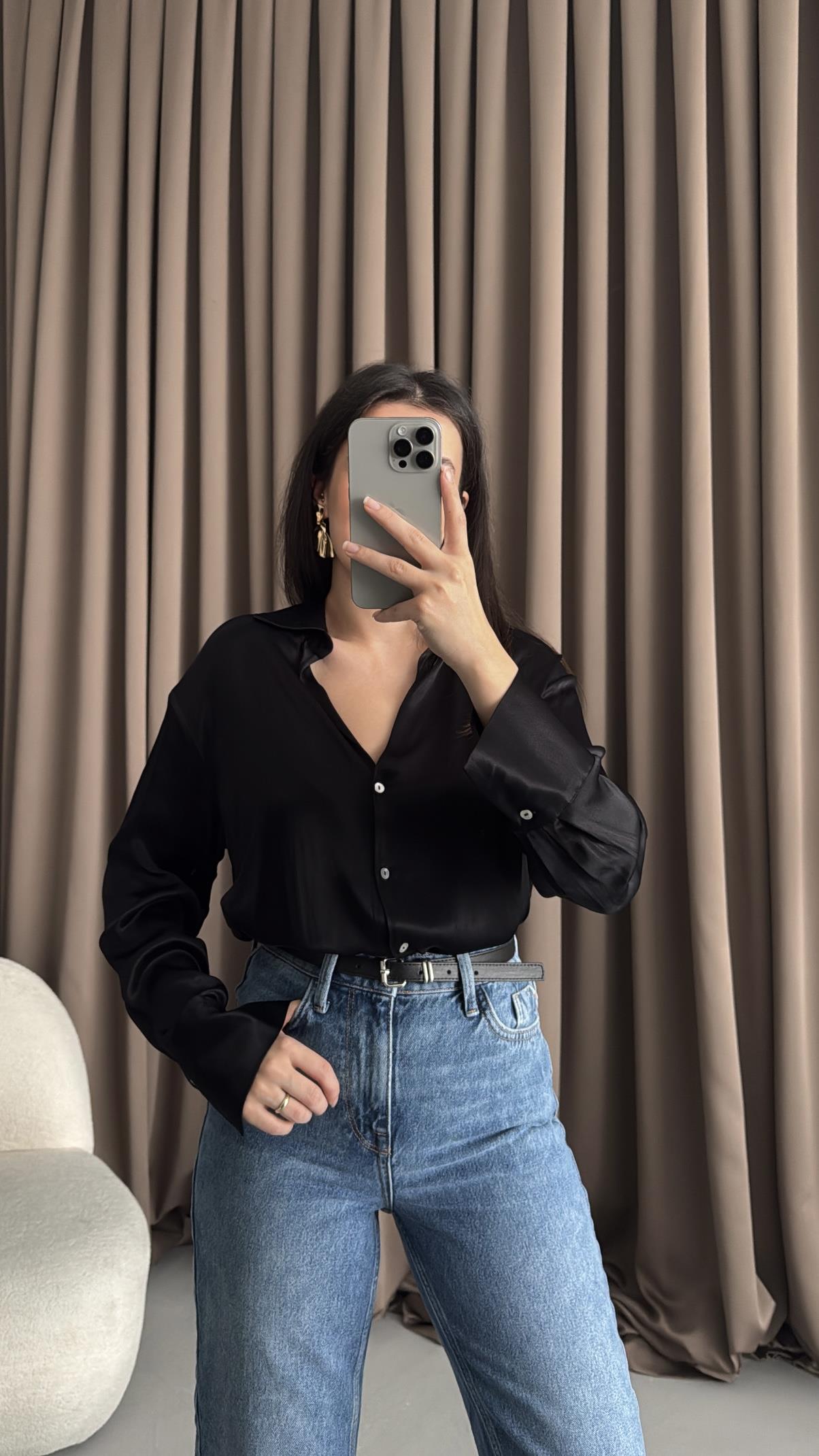 Go Siyah Saten Gömlek