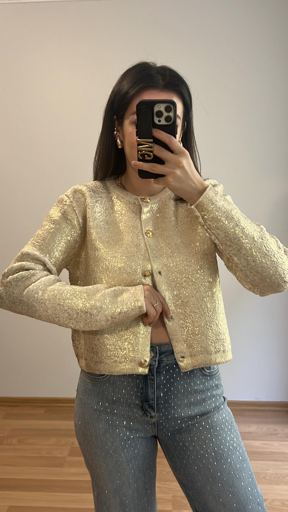 GOLD VATKALI DÜĞME DETAY HIRKA