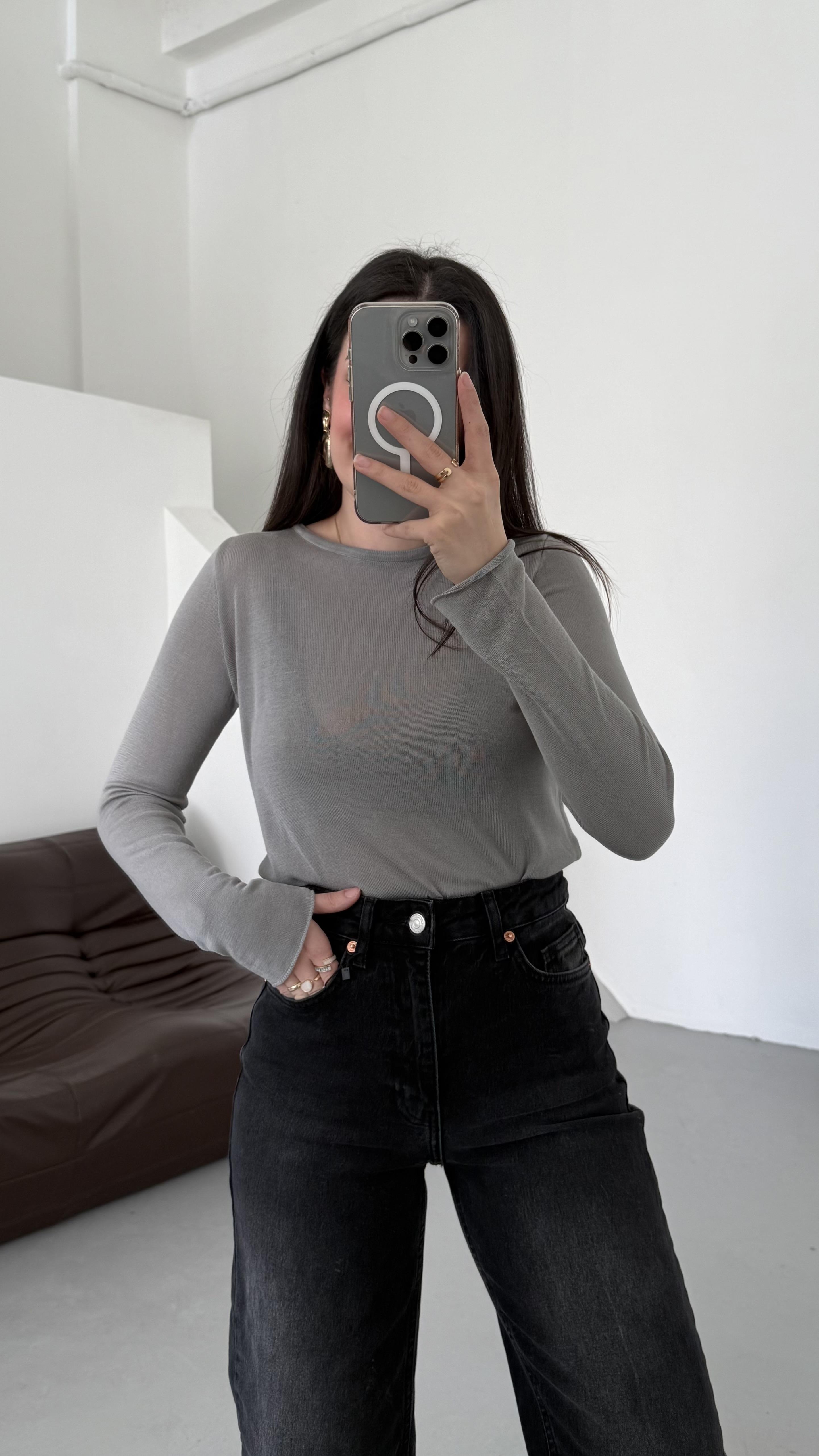 Gri Bisiklet Yaka Transparan Uzun Kollu Triko