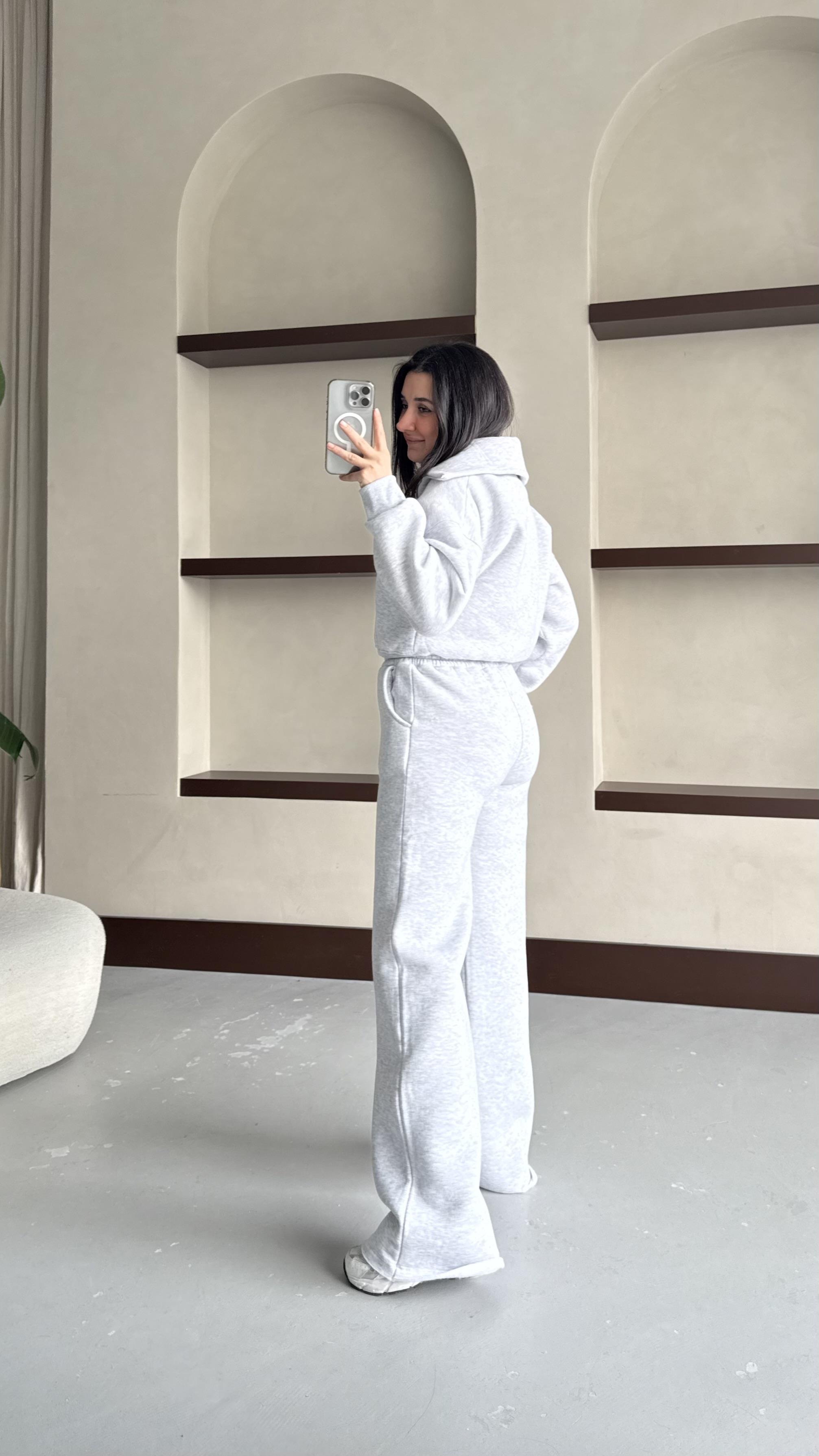 Gri Pamuklu Fermuarlı Sweatshirt ve Pantolon Takım
