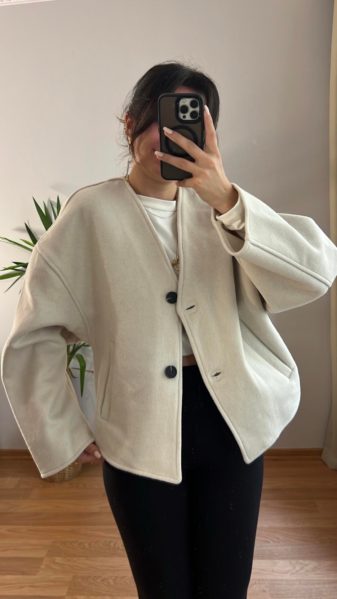 GRİ V YAKA KAŞE CEKET