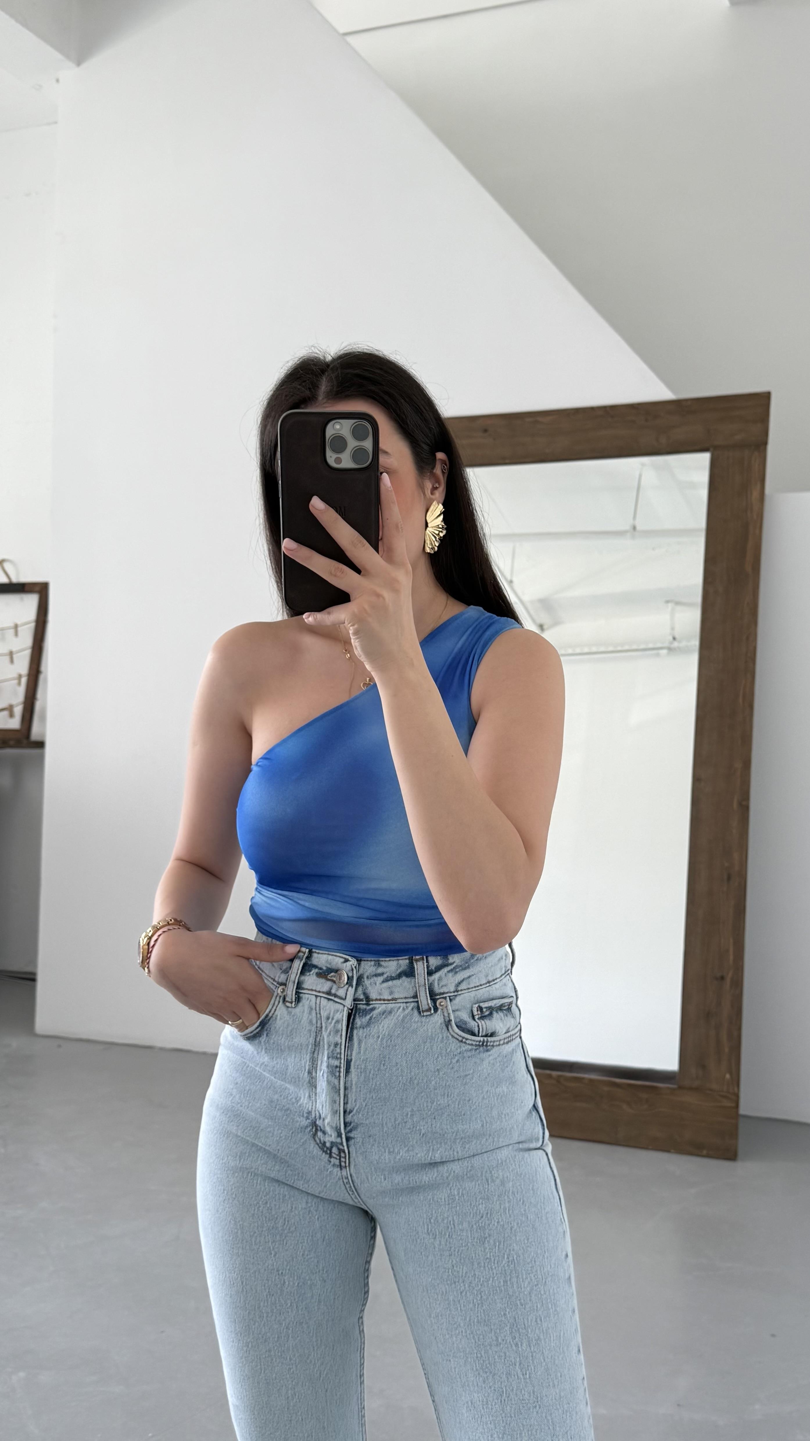 Hım Mavi Tül Tek Kol Verevli Bluz