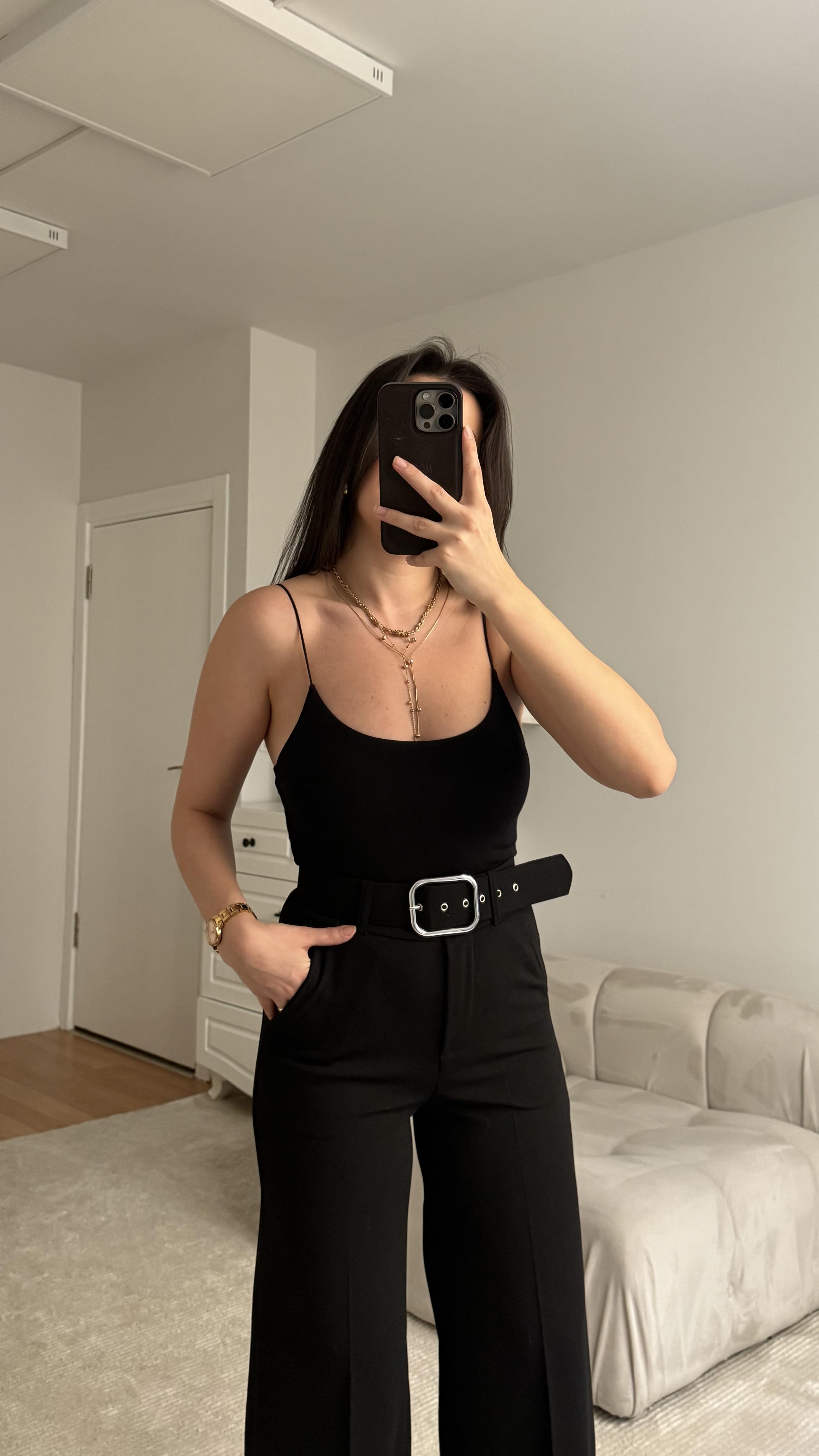 İp Askılı Siyah Bodysuit