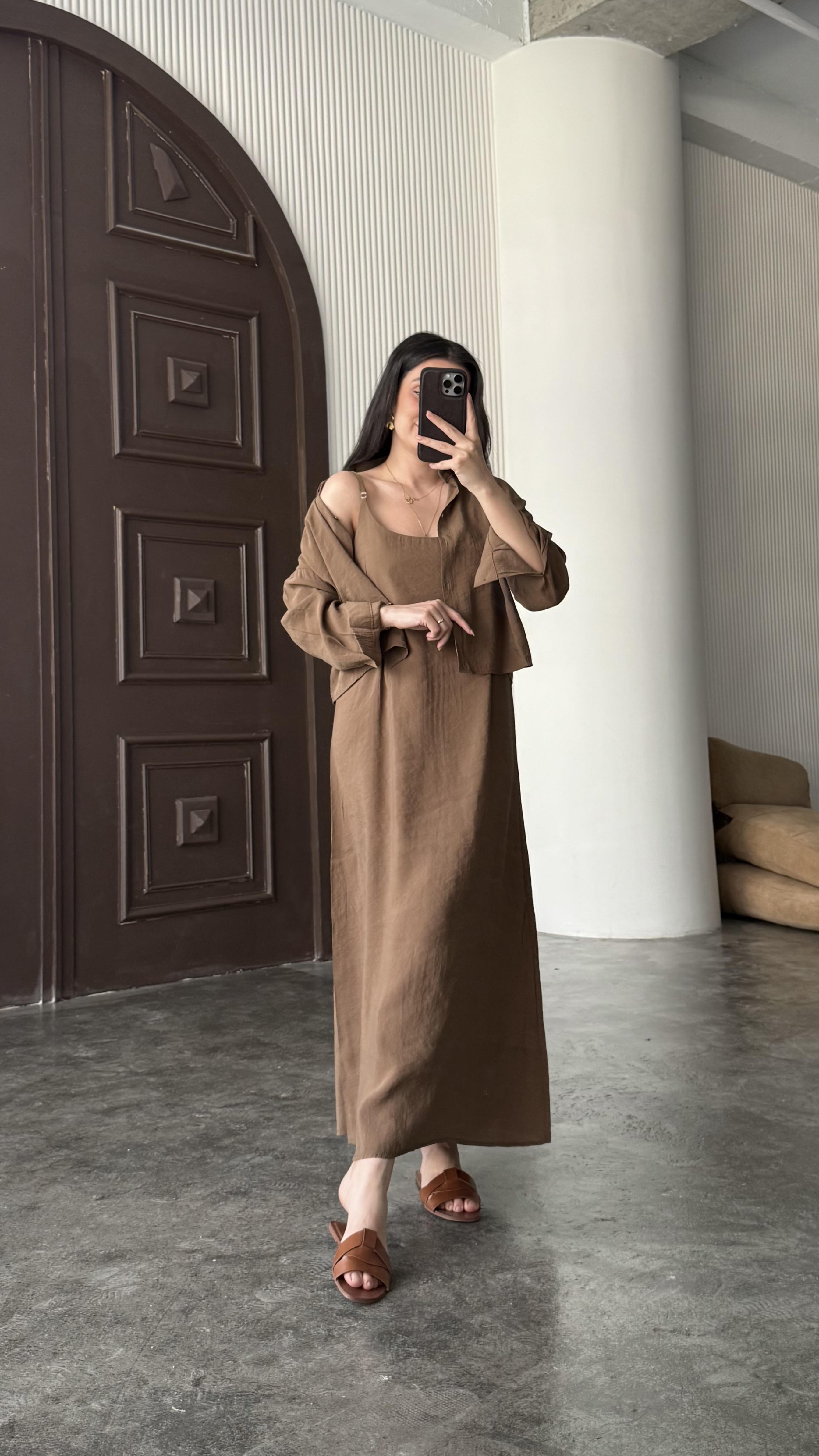 Kahve Gömlekli İp Askılı Elbise Tensel  Takım