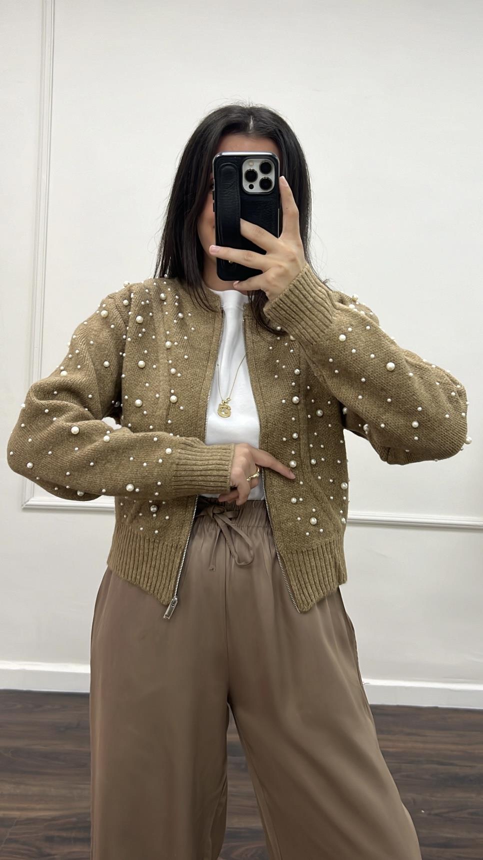 Kahve İnci Detay İşlemeli Triko Bomber Ceket