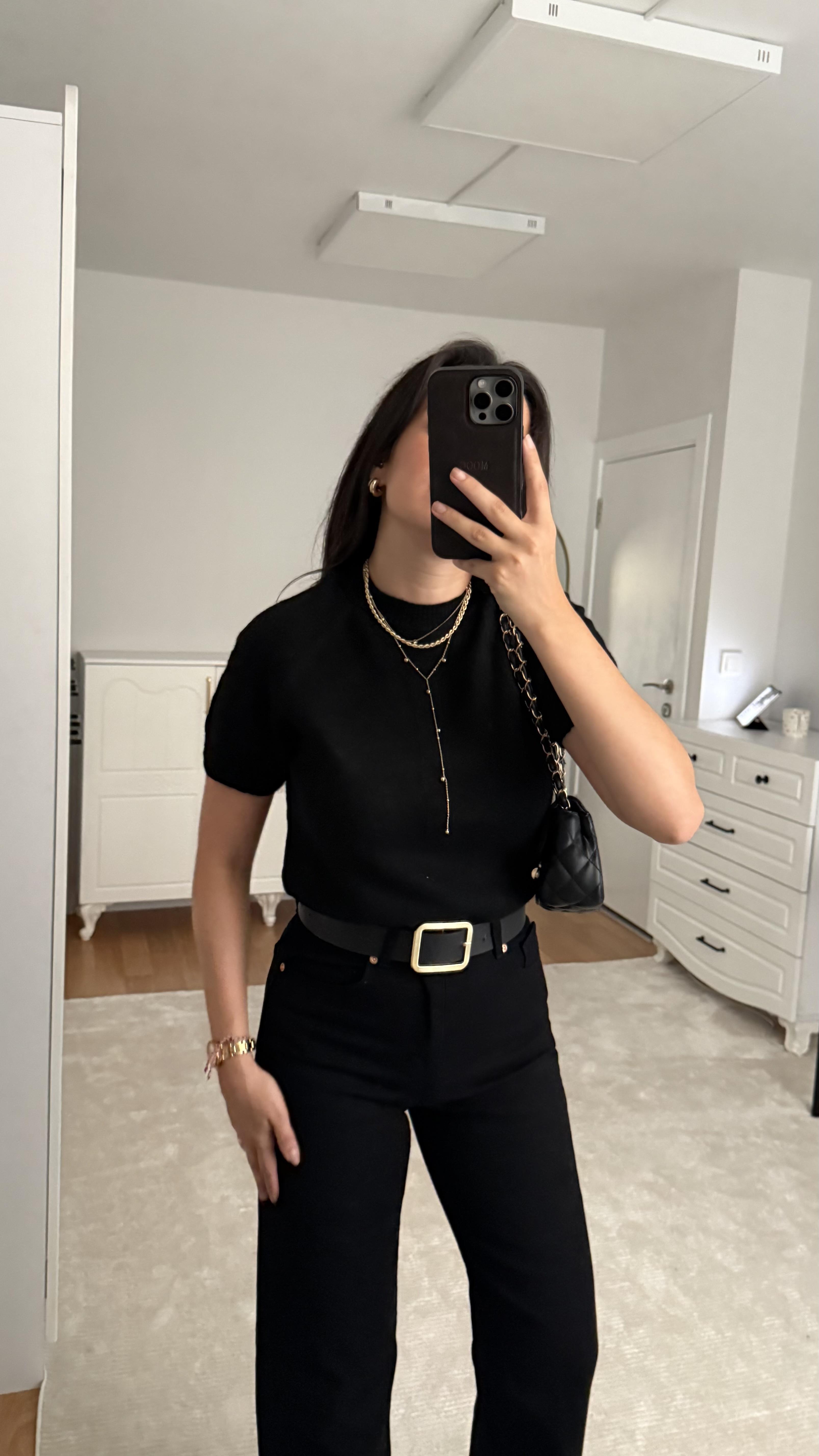 Kısa Kol Siyah Örme Triko