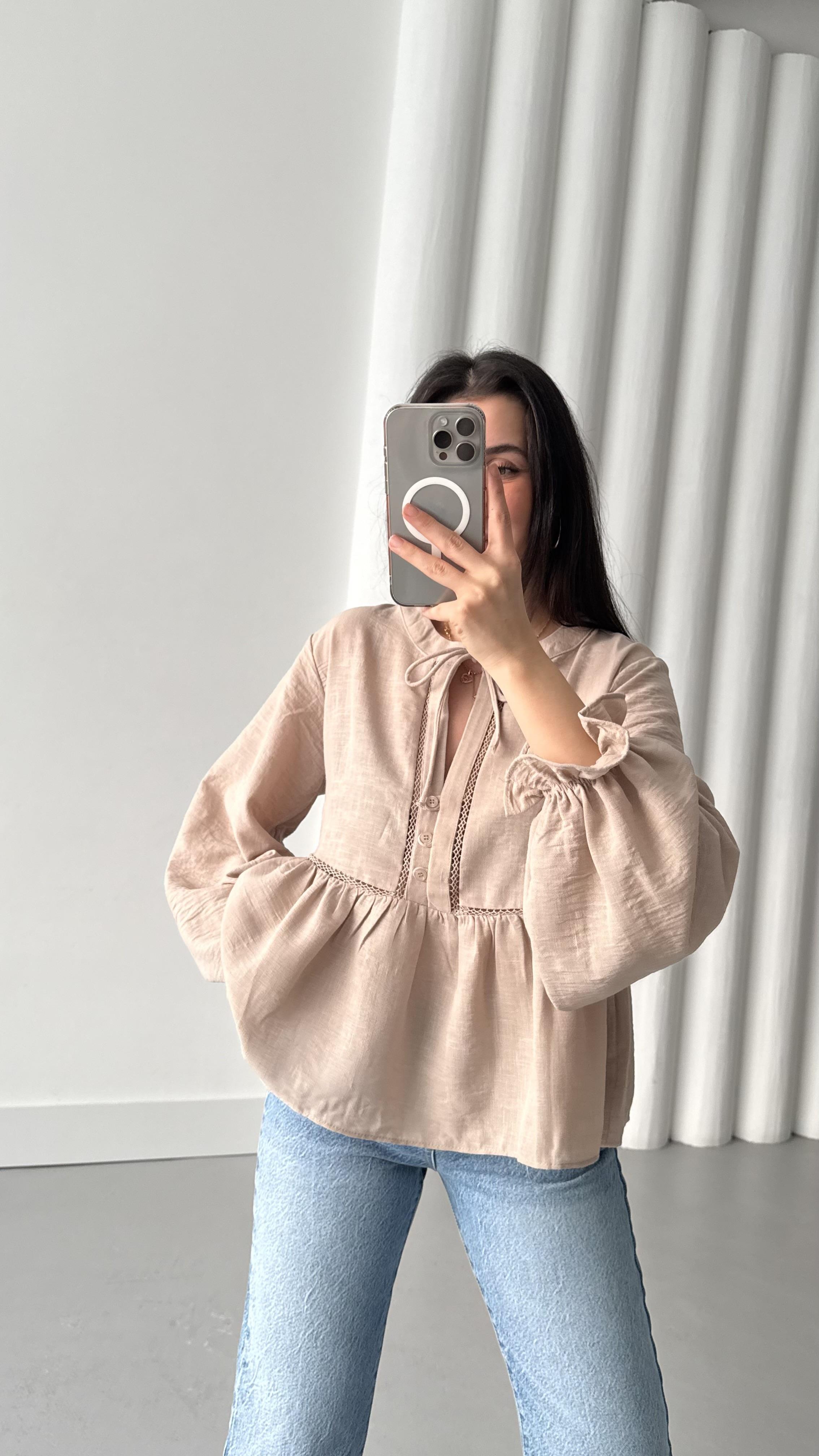 Krem Bağlama Detaylı Gömlek