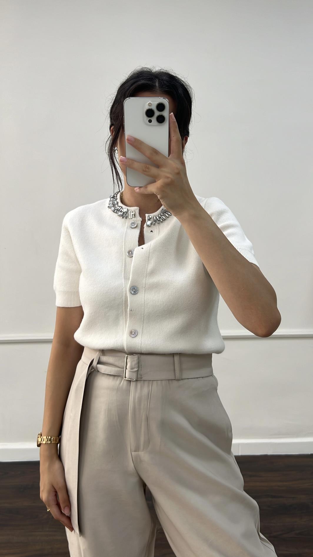 Krem Parlak Taşlı Örgü Hırka