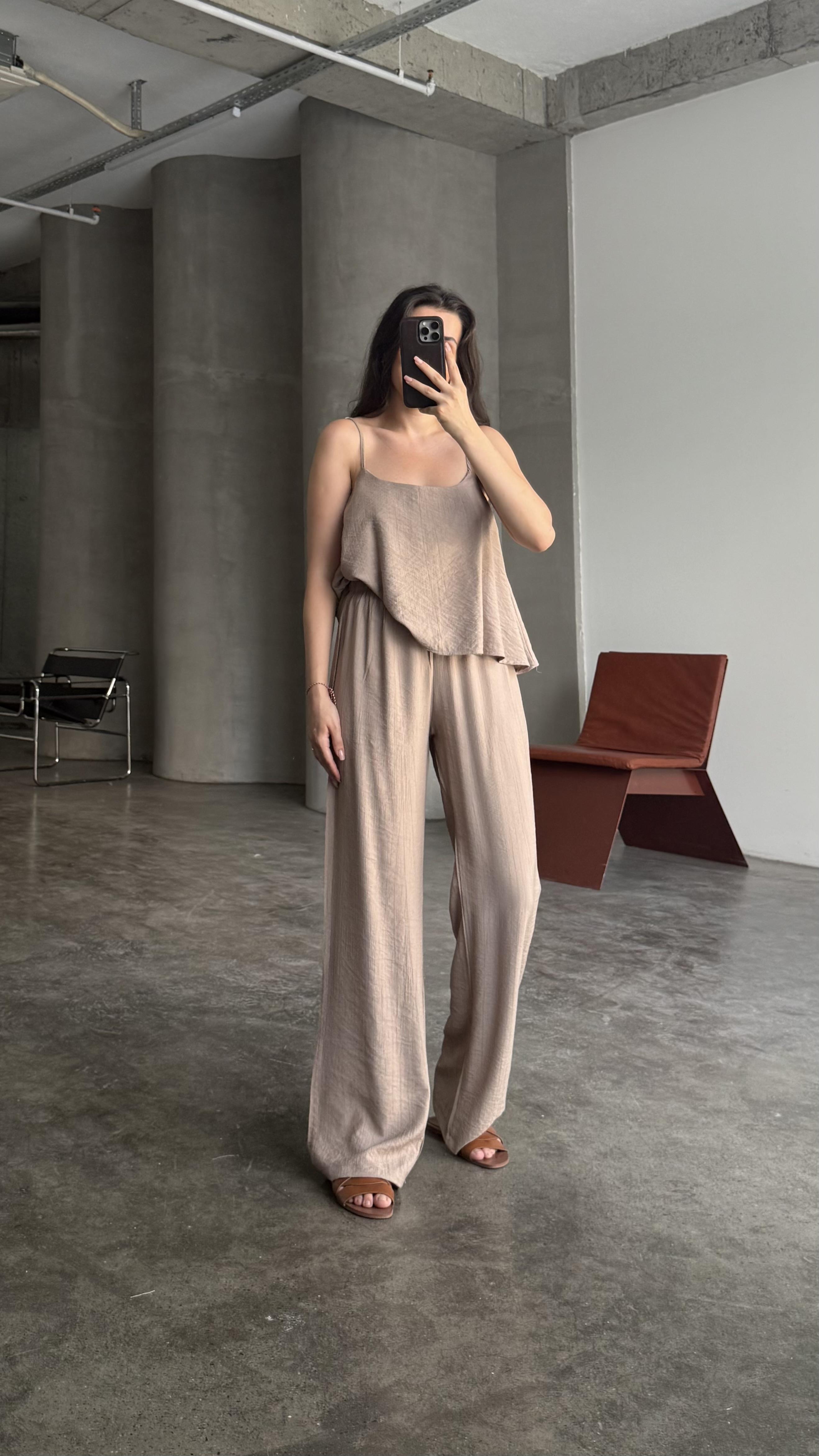 Kum Askılı Bluz Pantolon Takım