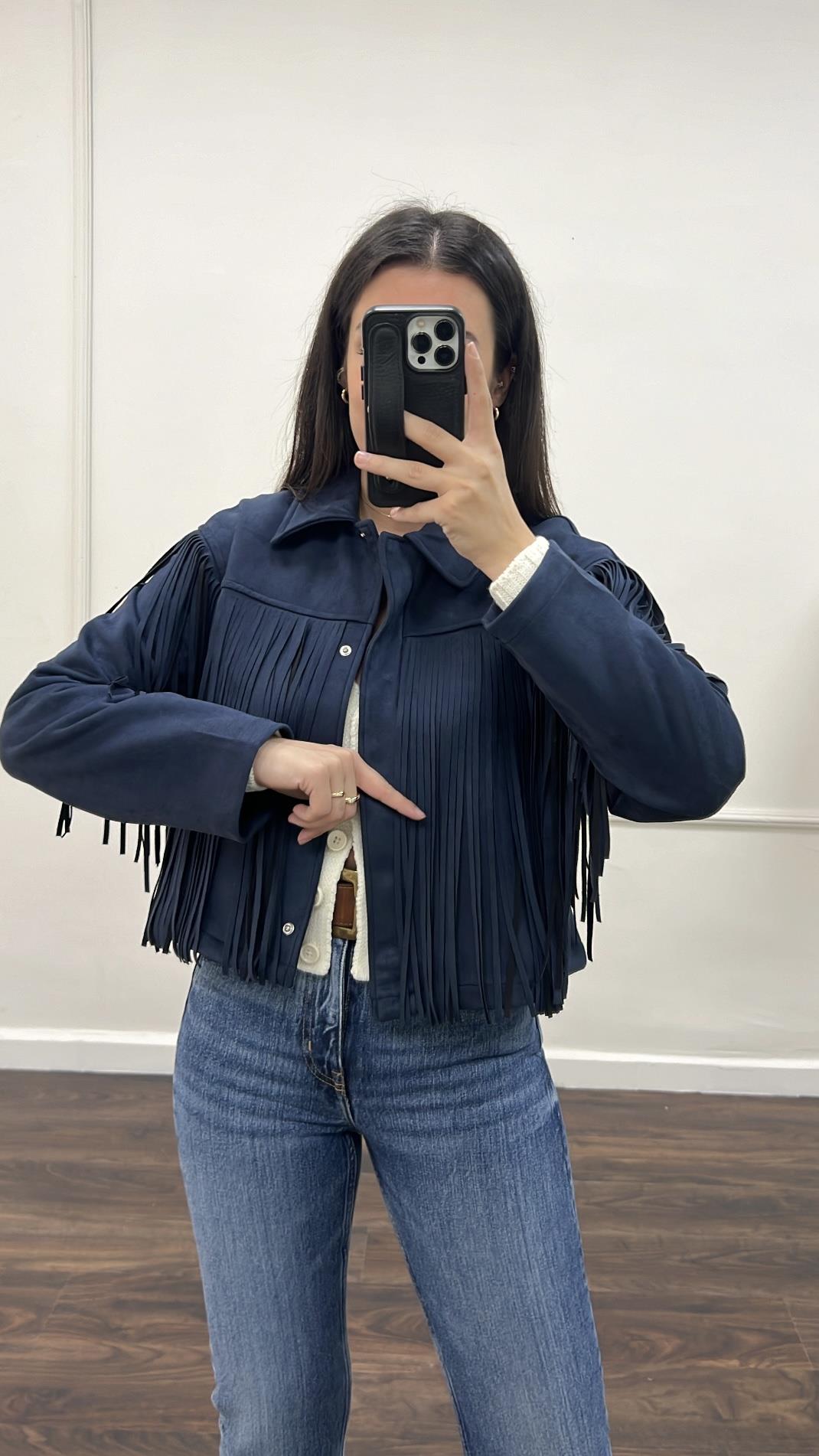 Laci Püskül Detay Süet Ceket