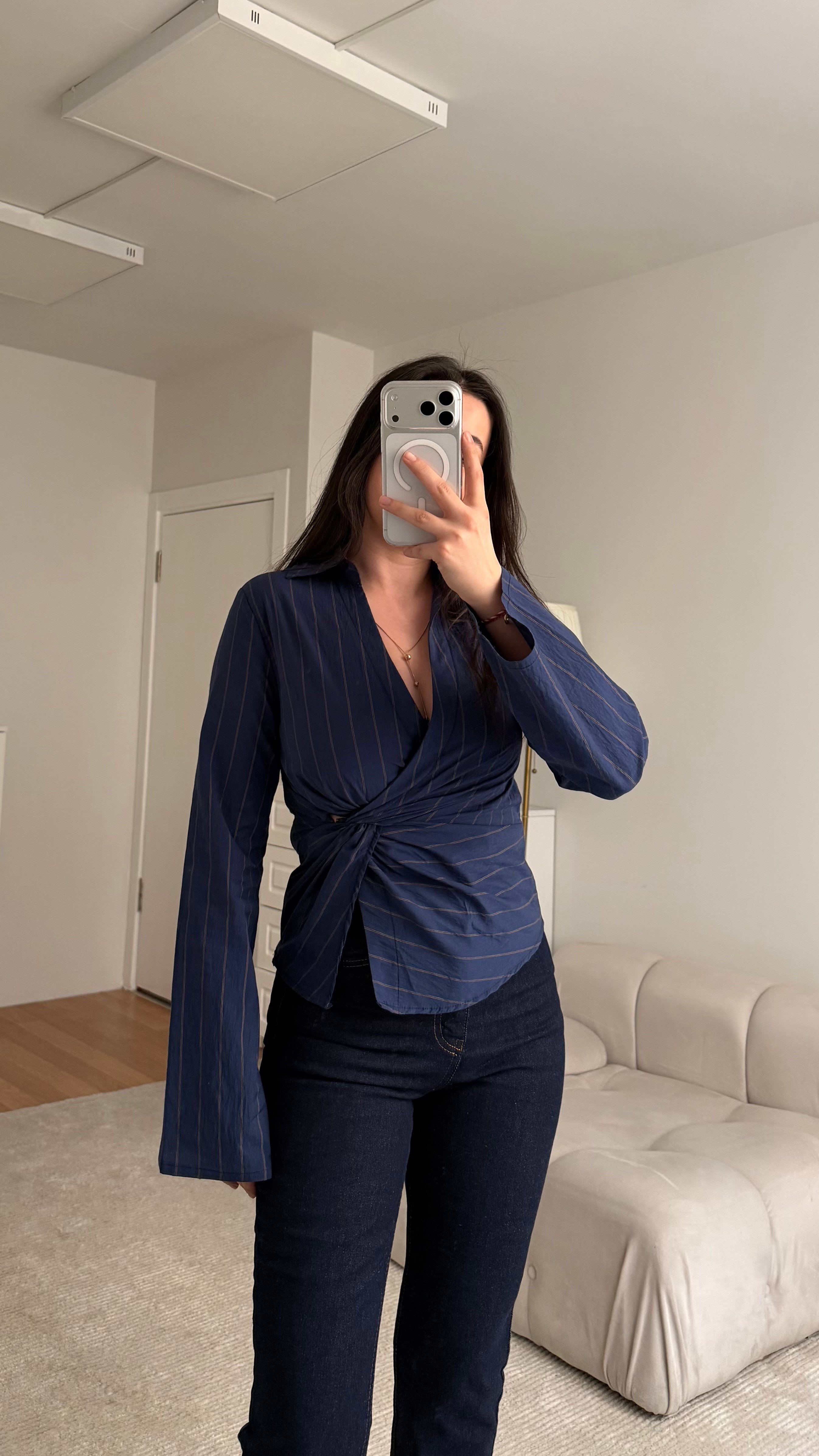 Lacivert Çizgili Kruvaze Bağlamalı Gömlek 