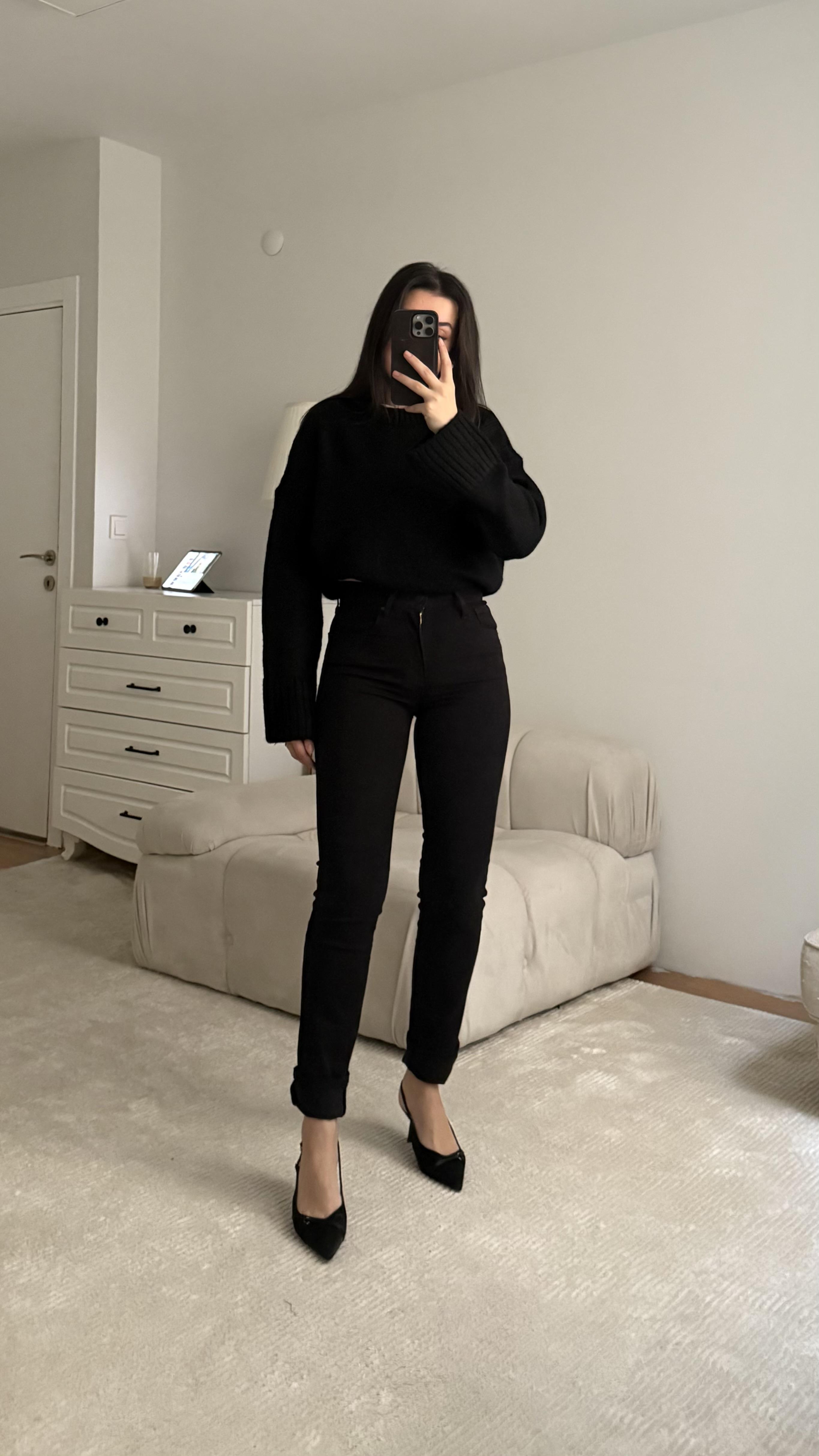 Lavli Siyah Slım Straight Jean