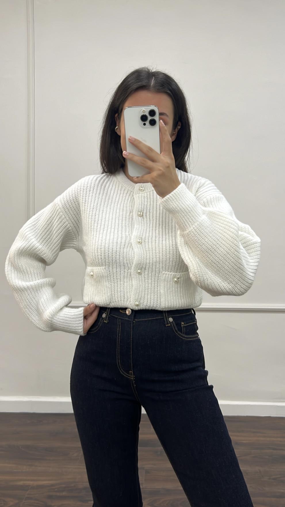 Loly Beyaz İnci Düğme Detay Örme Hırka