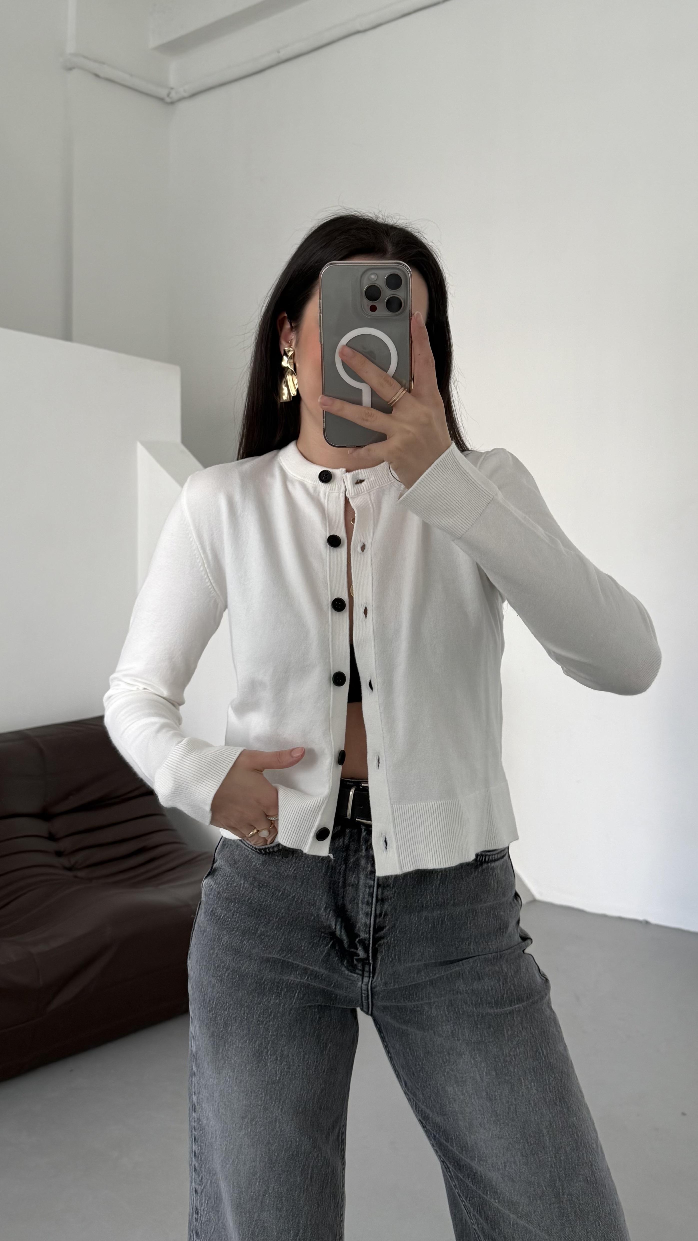 Mad Beyaz Dokulu Basıc Triko Hırka